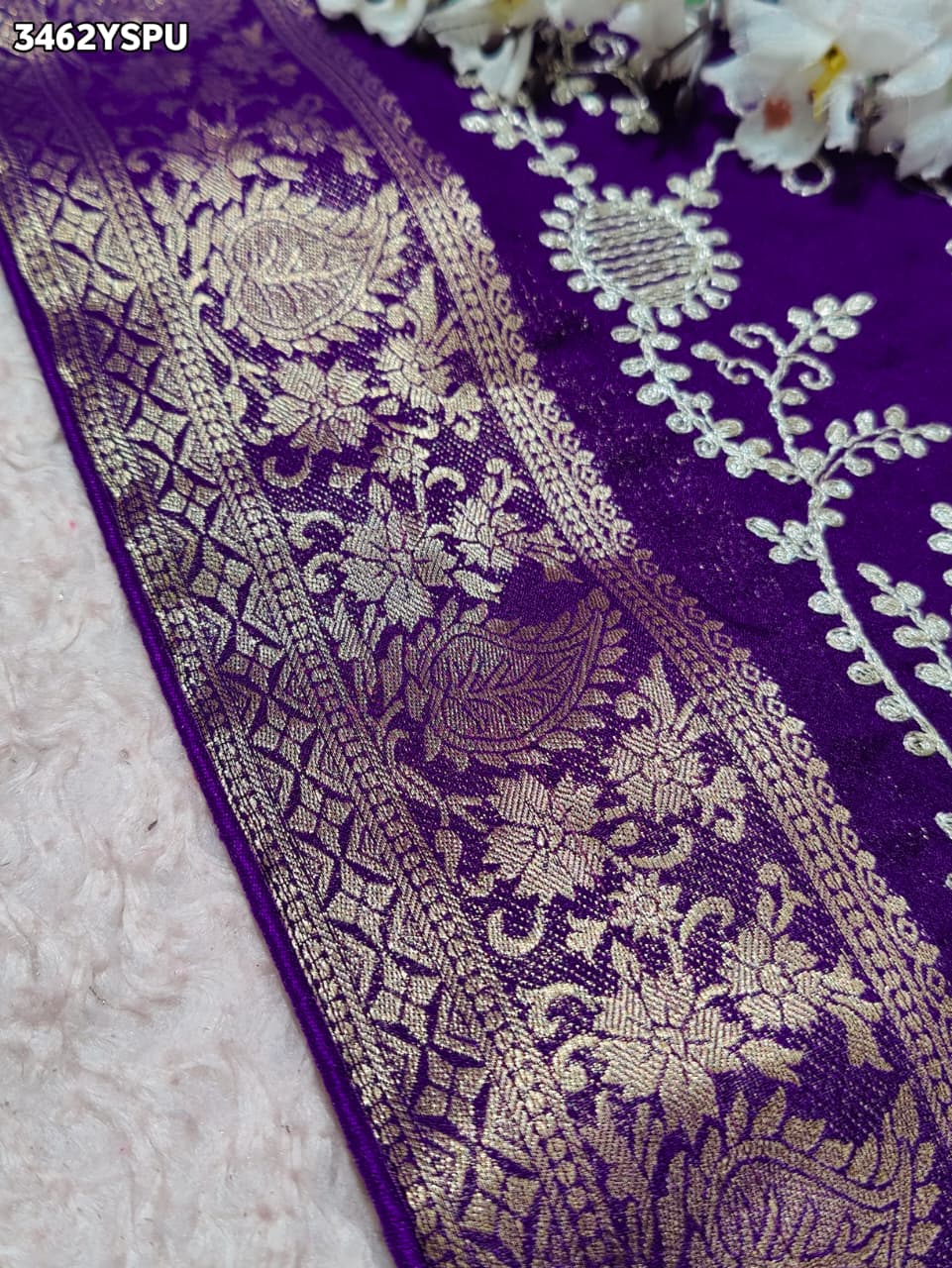 Buy New Elegant Banarasi Style Saree with Traditional Pittan Work KcPc
