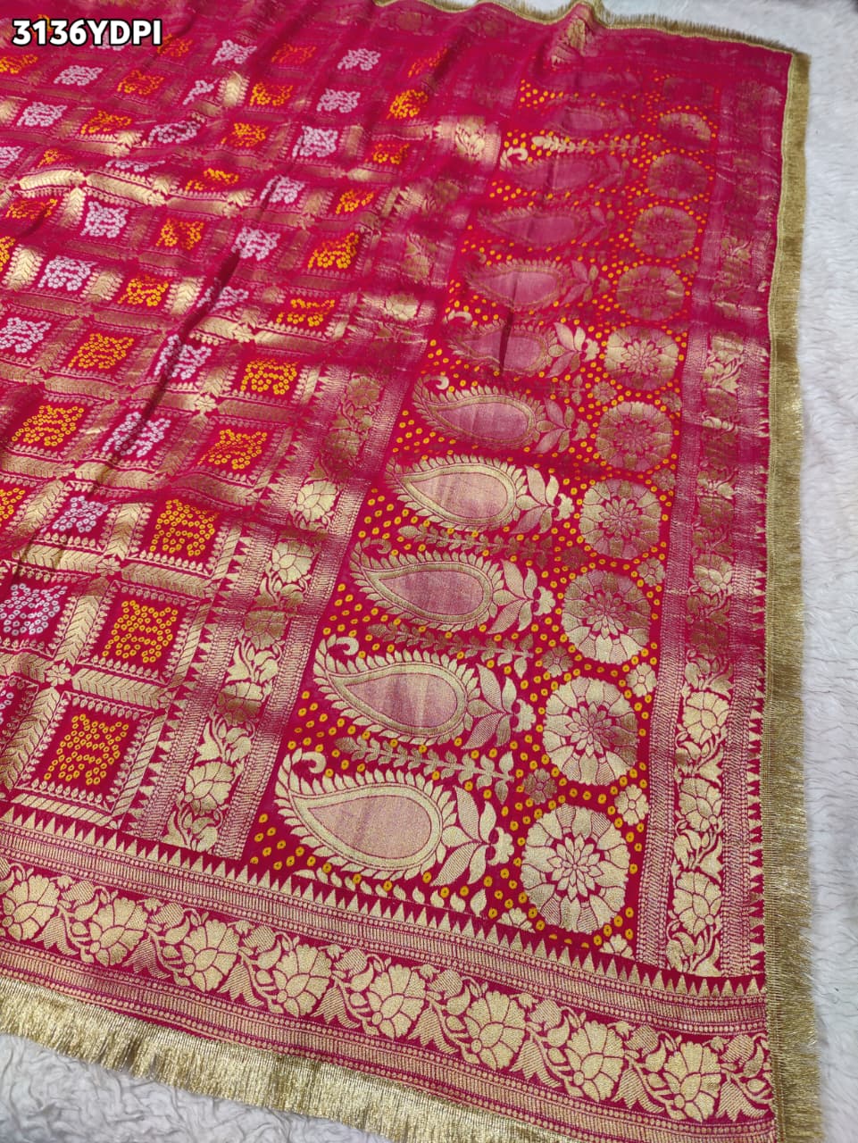 Buy New Traditional Dupatta with Meenakari Banarasi Weave KcPc