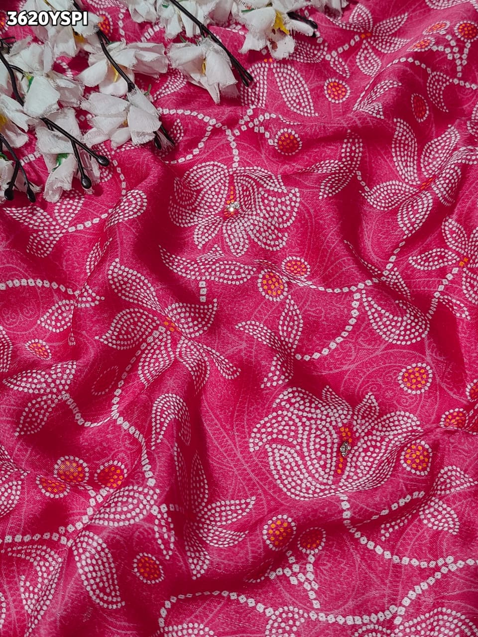 Buy New Elegant Traditional Saree with Floral Print Work KcPc