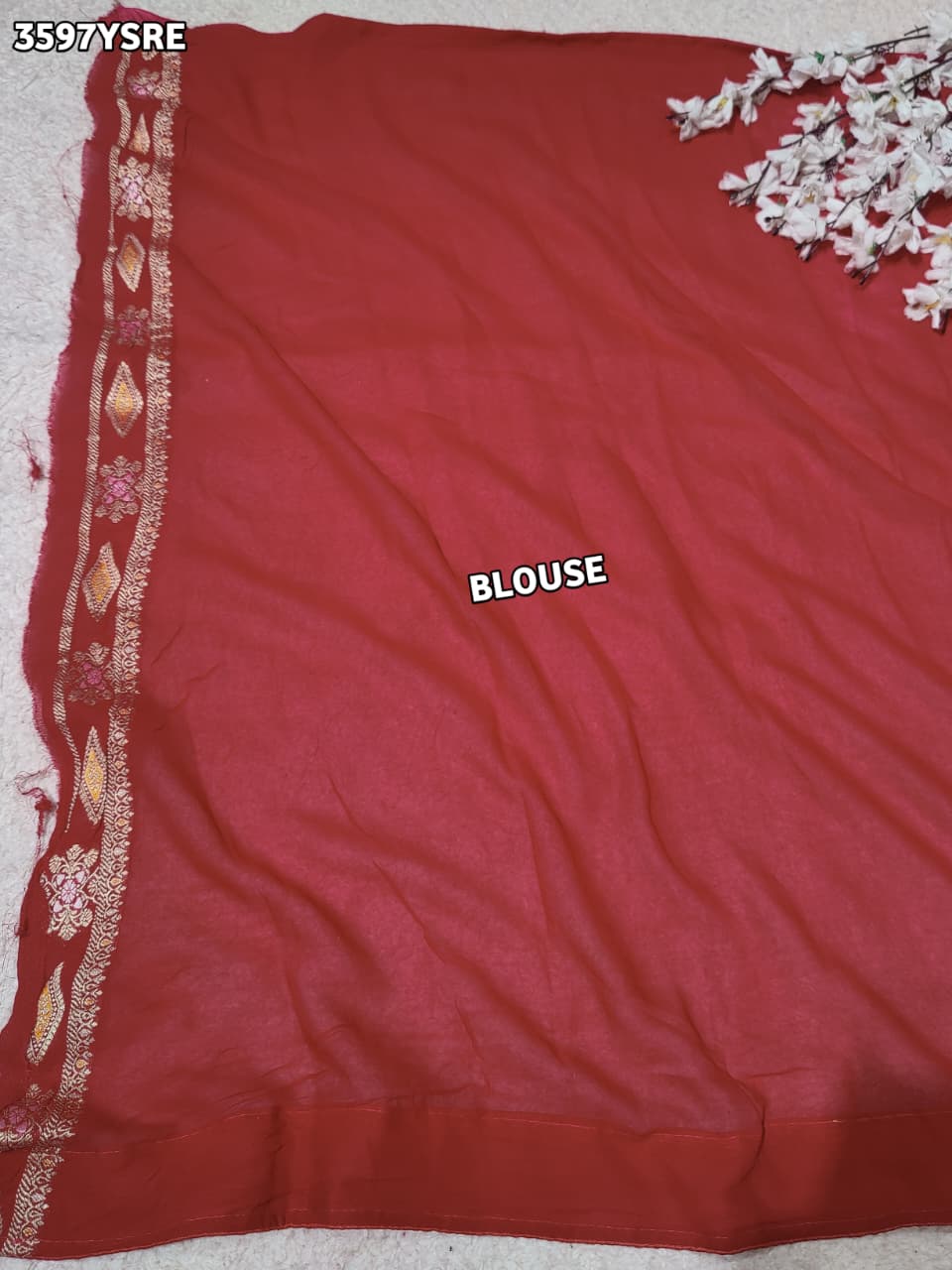 Buy New Traditional Banarasi Pattern Saree With Festive Wear KcPc