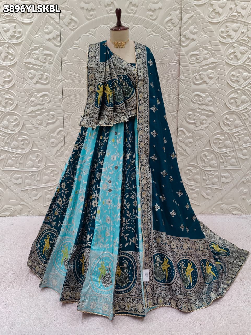 Buy Royal Dola Silk Banarasi Style Lehenga Kcpc