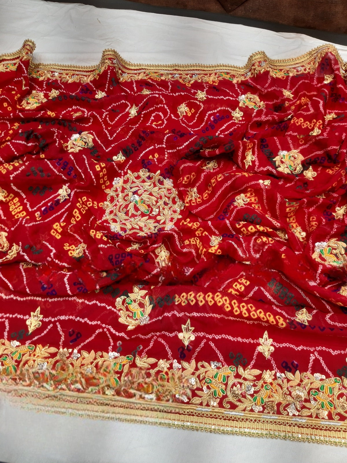 KcPc Beautifull Aara-Taari Work Marwari Chunri