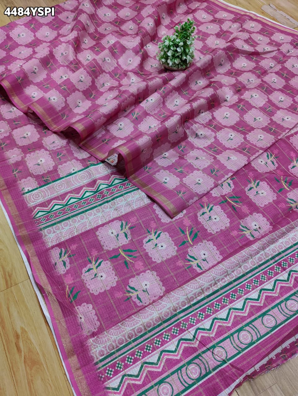 KcPc Beautiful Kota Doria Saree with Graceful Ethnic EleganceSWA