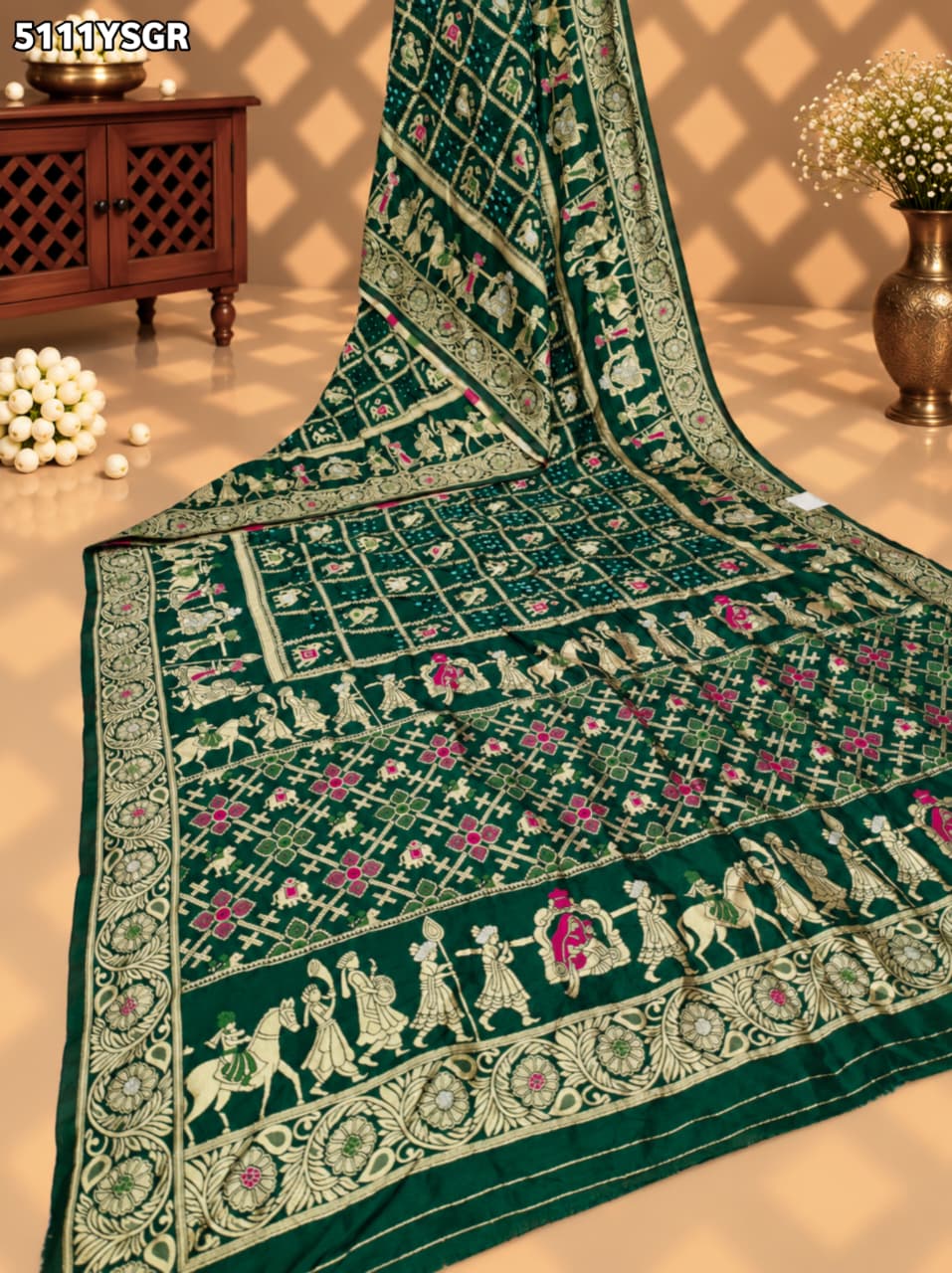 KcPc Traditional Banarasi Style Silk Saree with Zari Weaving