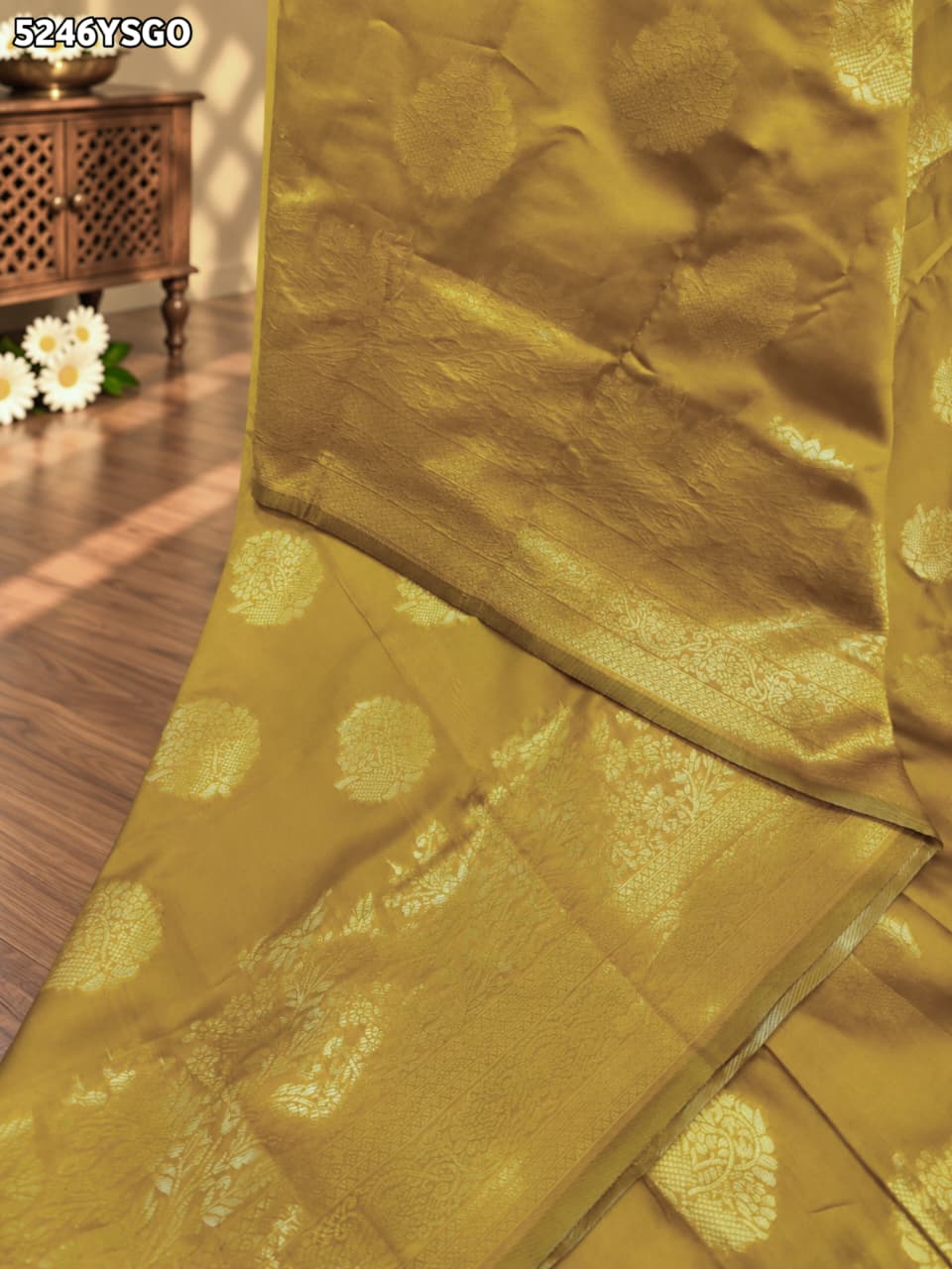 KcPc Banarasi Silk Traditional Saree with Banarasi Zari Weaving and Blouse for Festive Wear