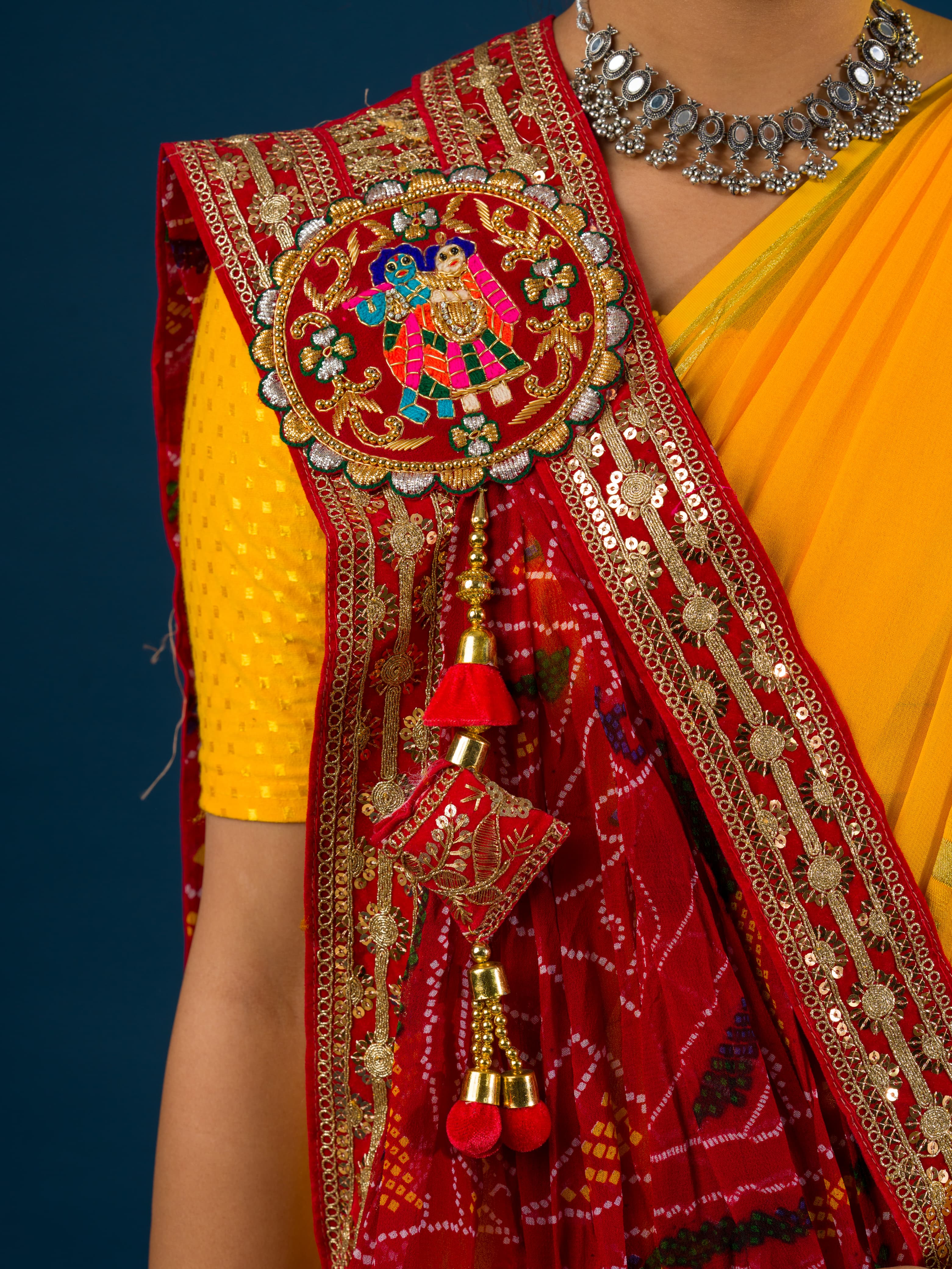 KcPc Rajasthani Marwadi Chunri Stole