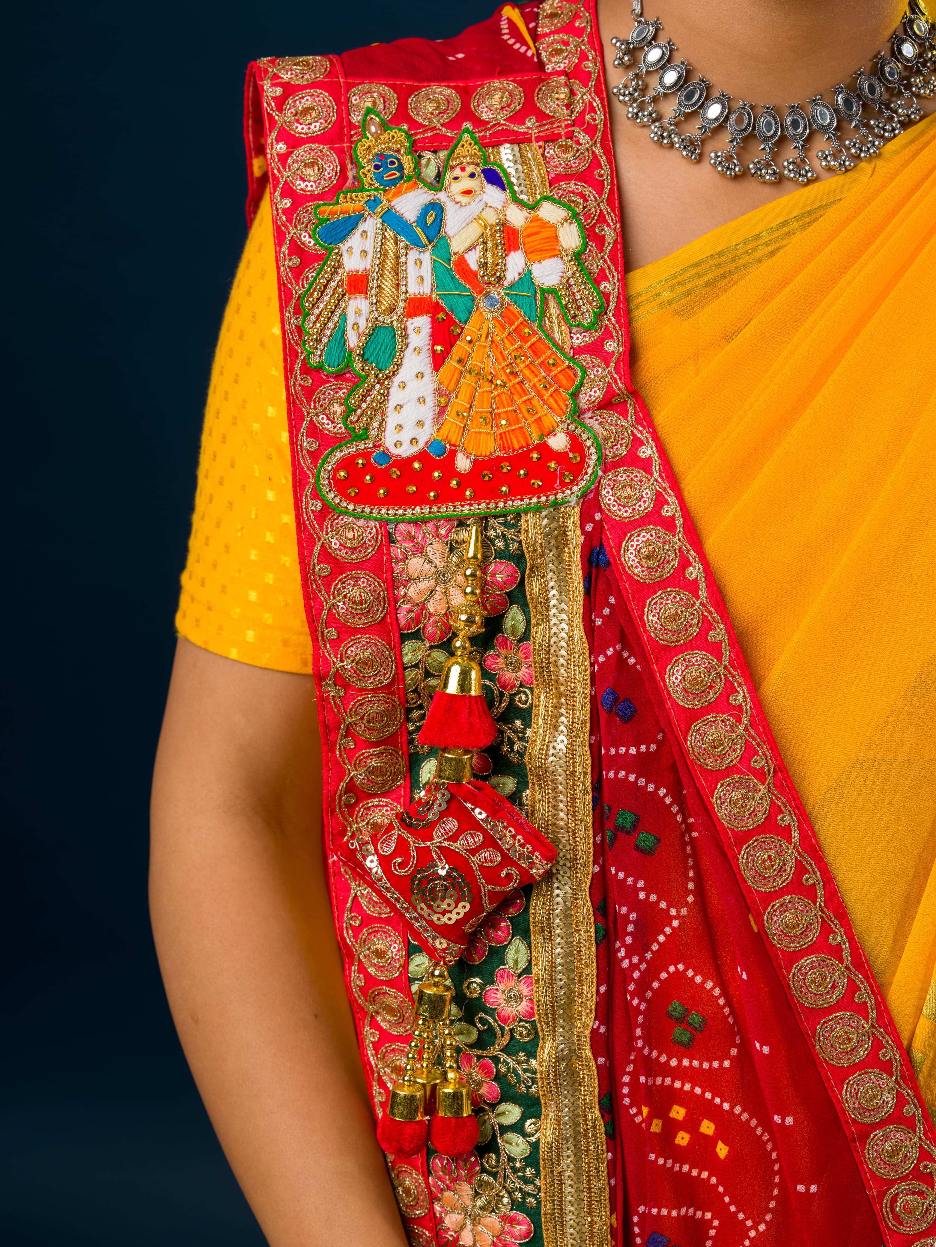 KcPc Rajasthani Marwadi Chunri Pomcha StoleZHR