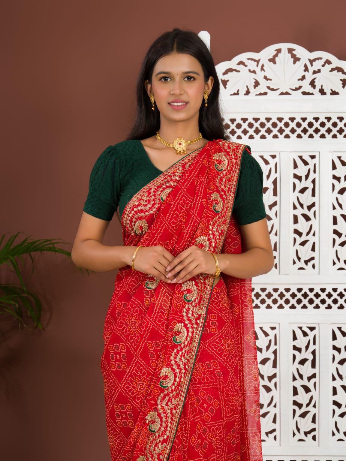 Thread Zari work saree under 1000