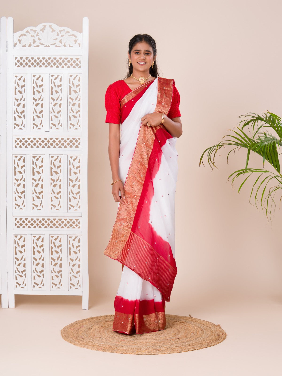 traditional Bengolisaree in mirror work