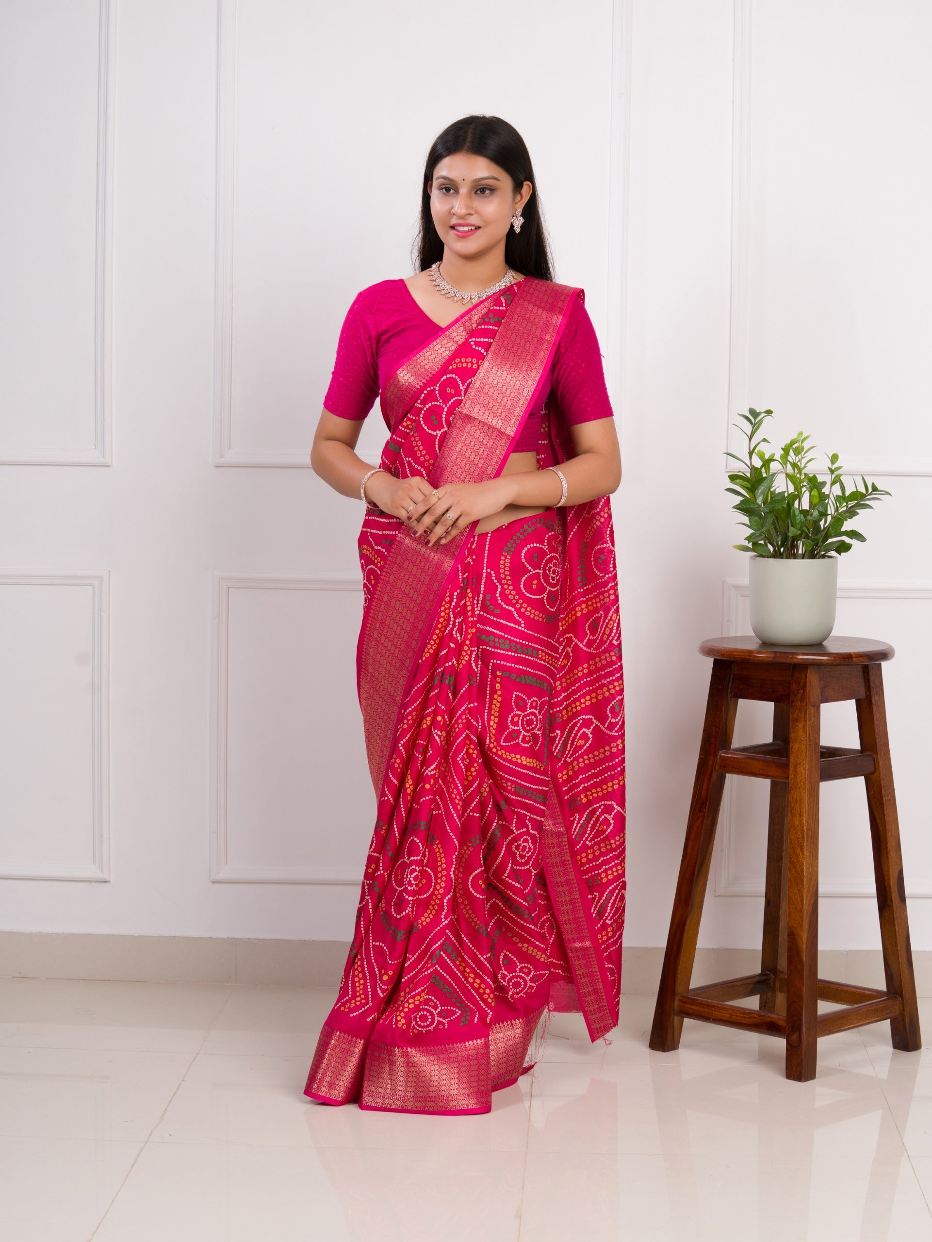 Cotton Silk Bandhani Style With Zari Border Work Sareein pink colour