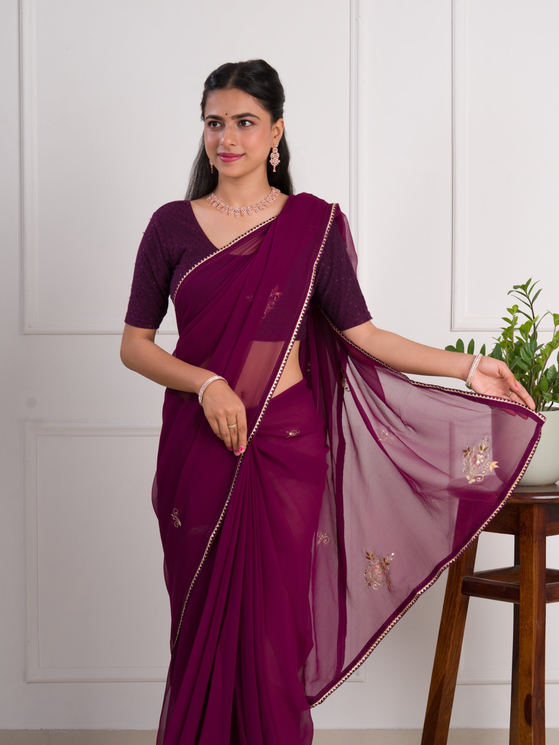 Chiffon Gotapatti Work LightweightSaree under 2000