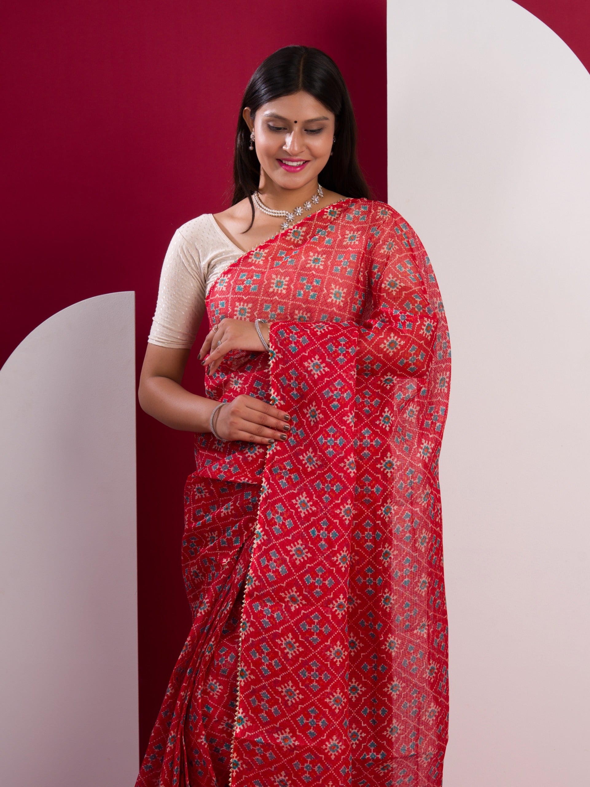 Kota Doria Saree inRed colour under 1000