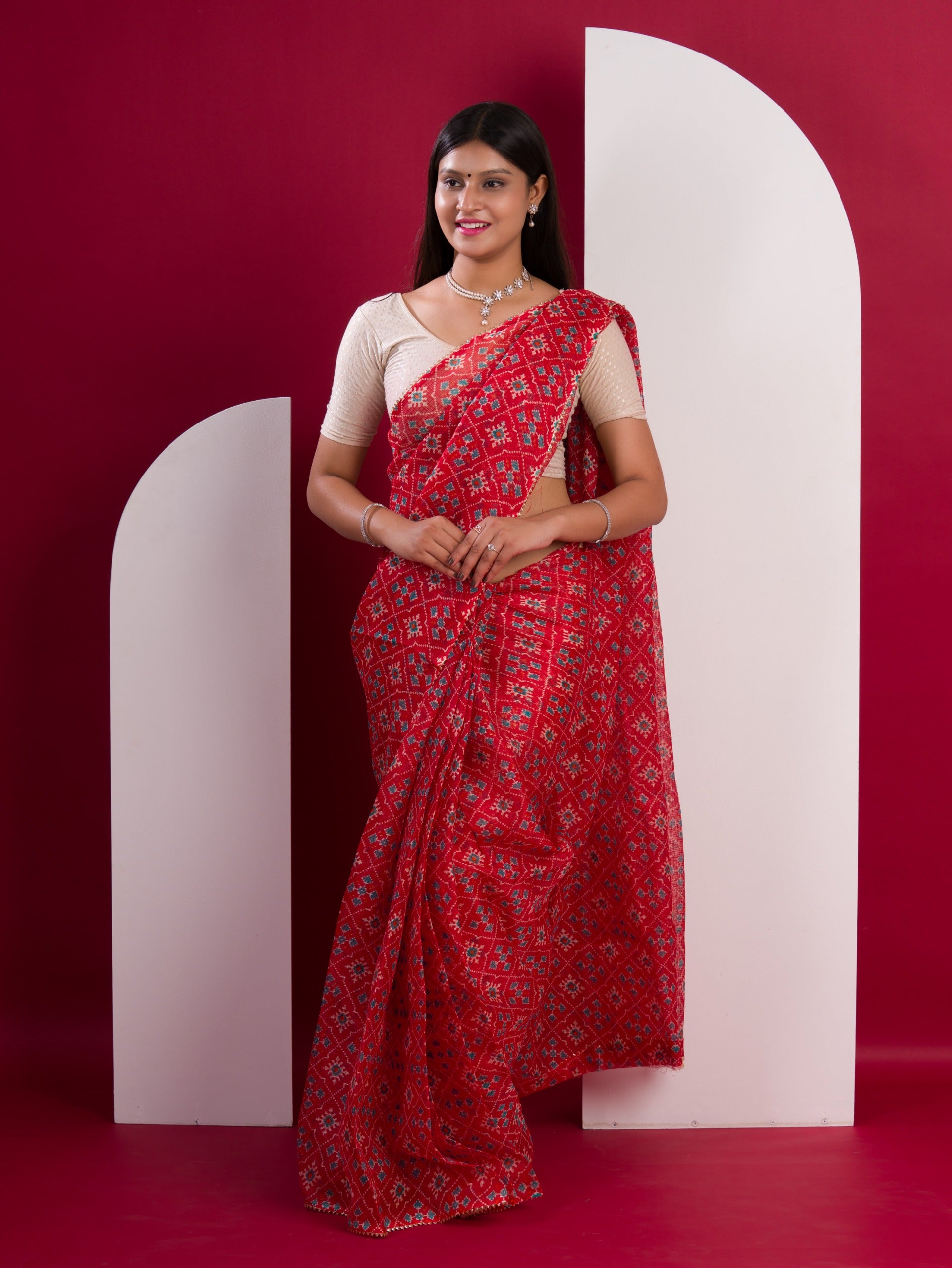 Kota Doria Saree inRed colour under 1000