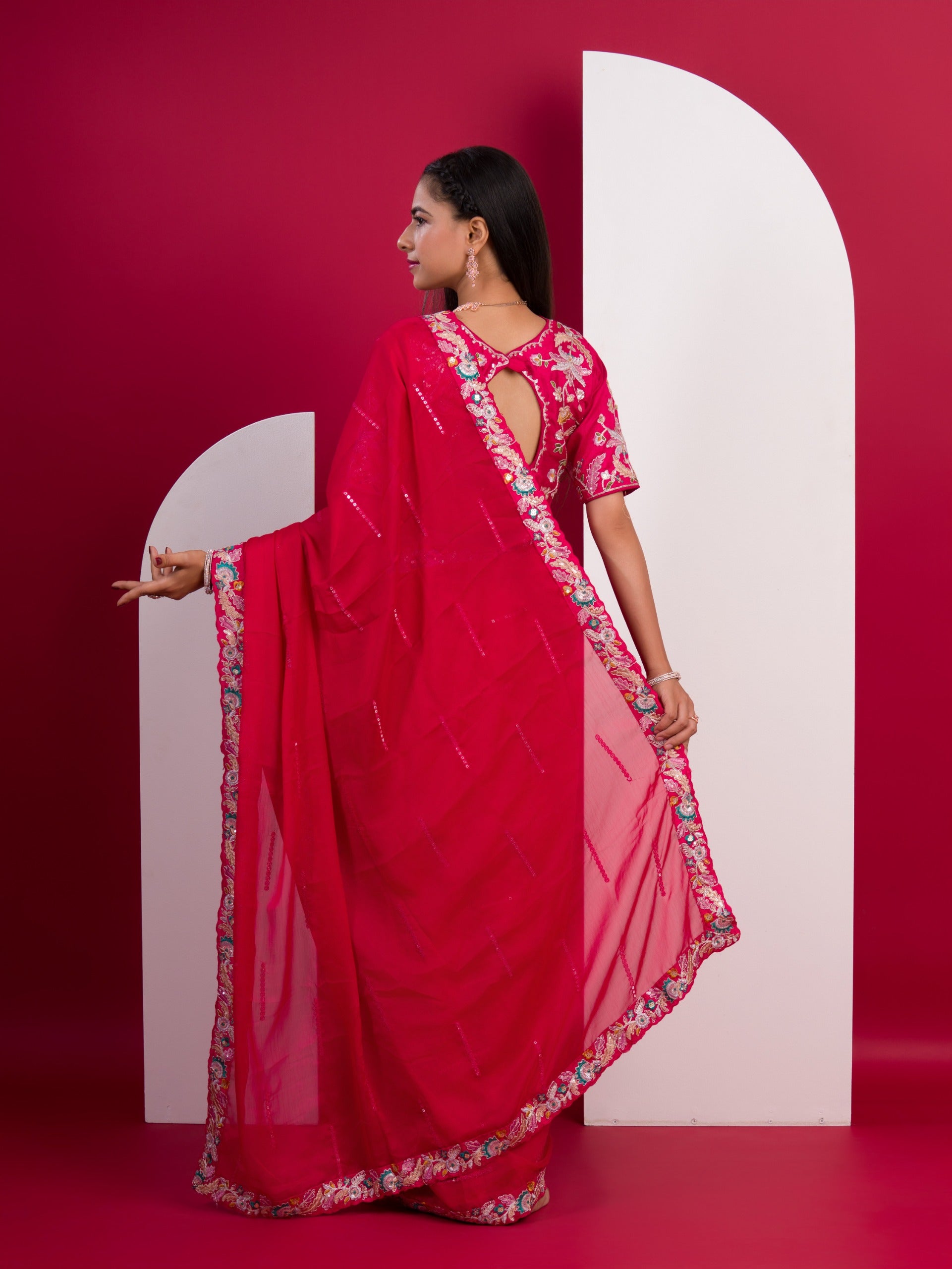Kashida Embroidery Work saree wih readymade blouse