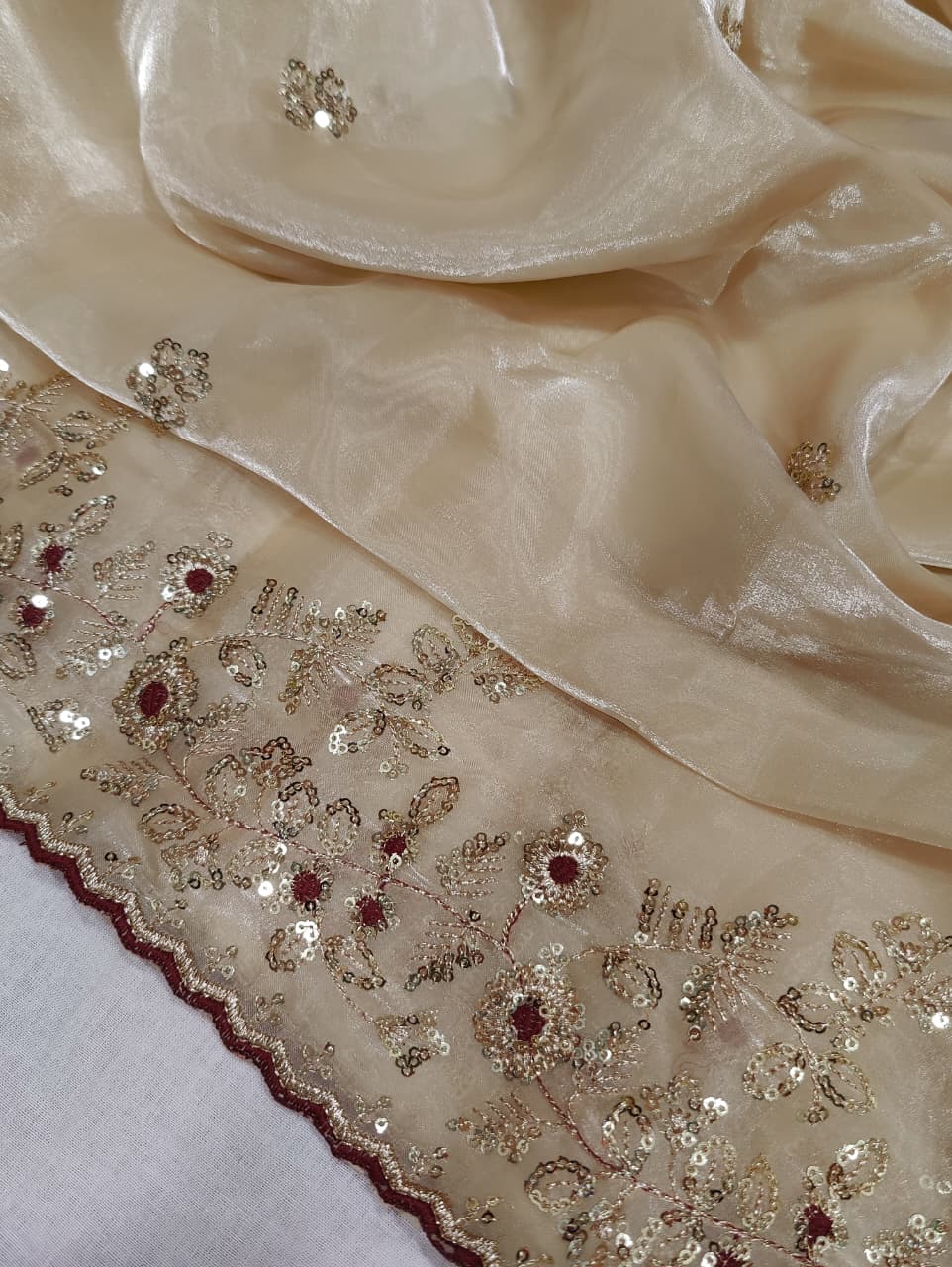 KcPc Tissue Silk Designer Saree with Beautiful Tari Embroidery WorkHM