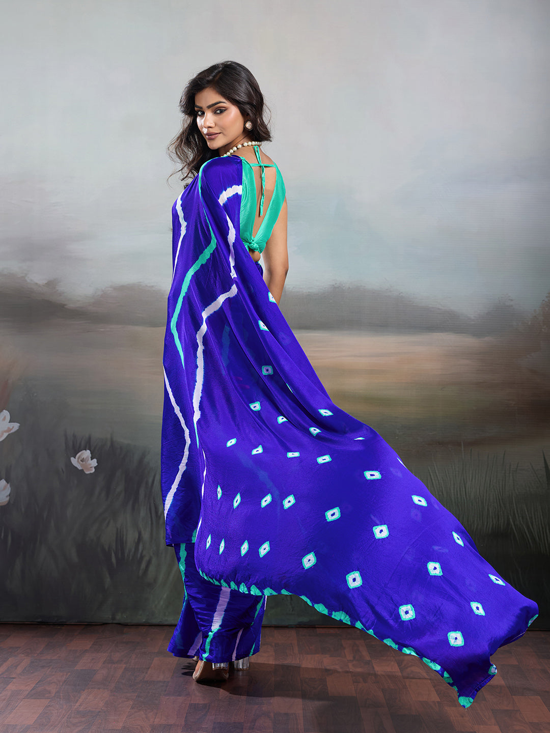Jaipuri Traditional ChinonBandhani Saree with lehariya style under 1000