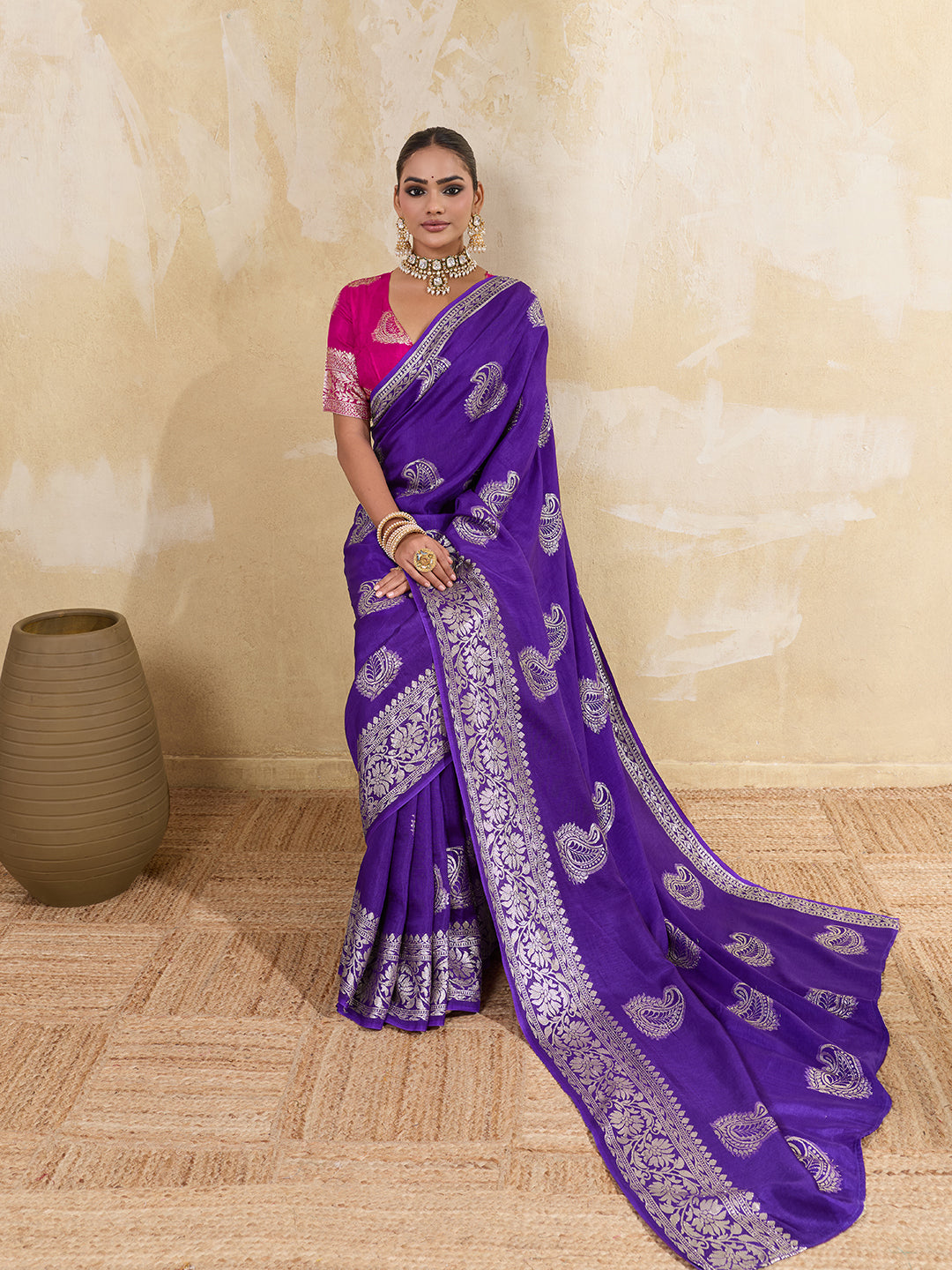 Banarasi style saree under 1500