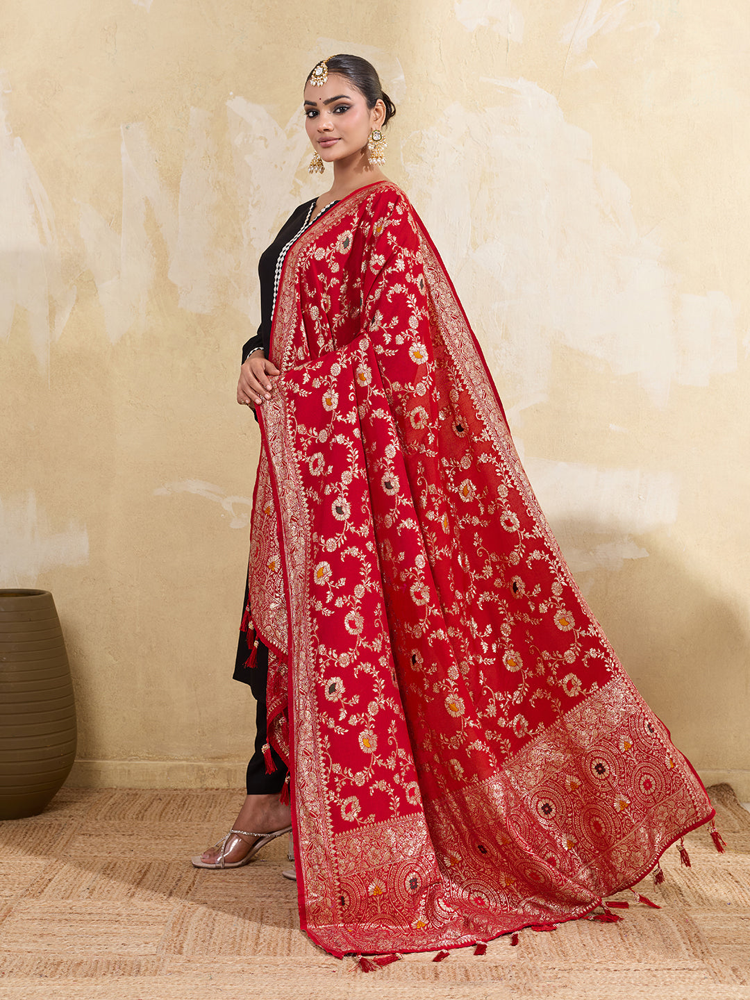KcPc Royal Banarasi Style Dola Silk Dupatta with Zari Weaving SACR