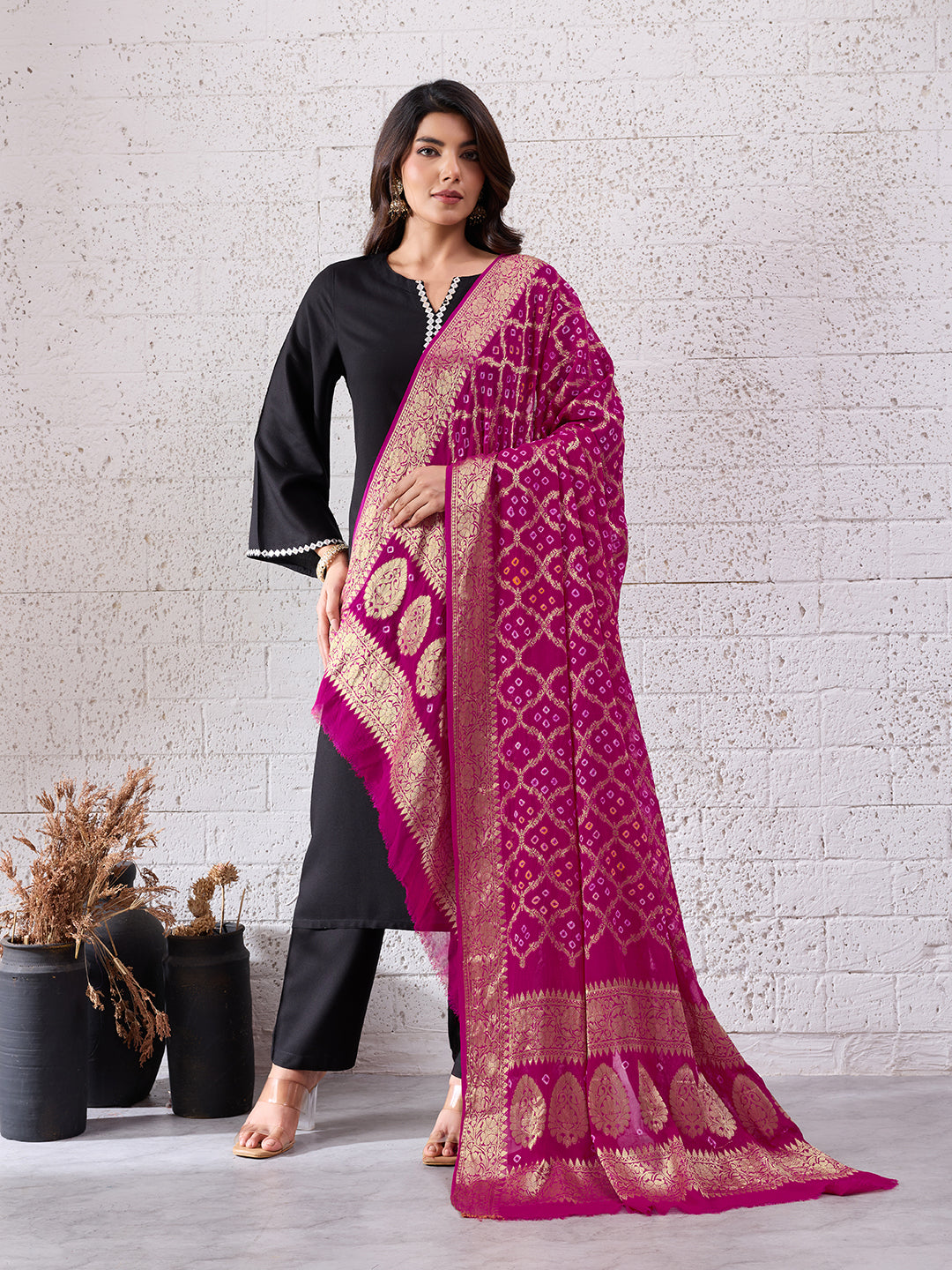 KcPc Pure Georgette Banarasi Bandhani Dupatta Rani