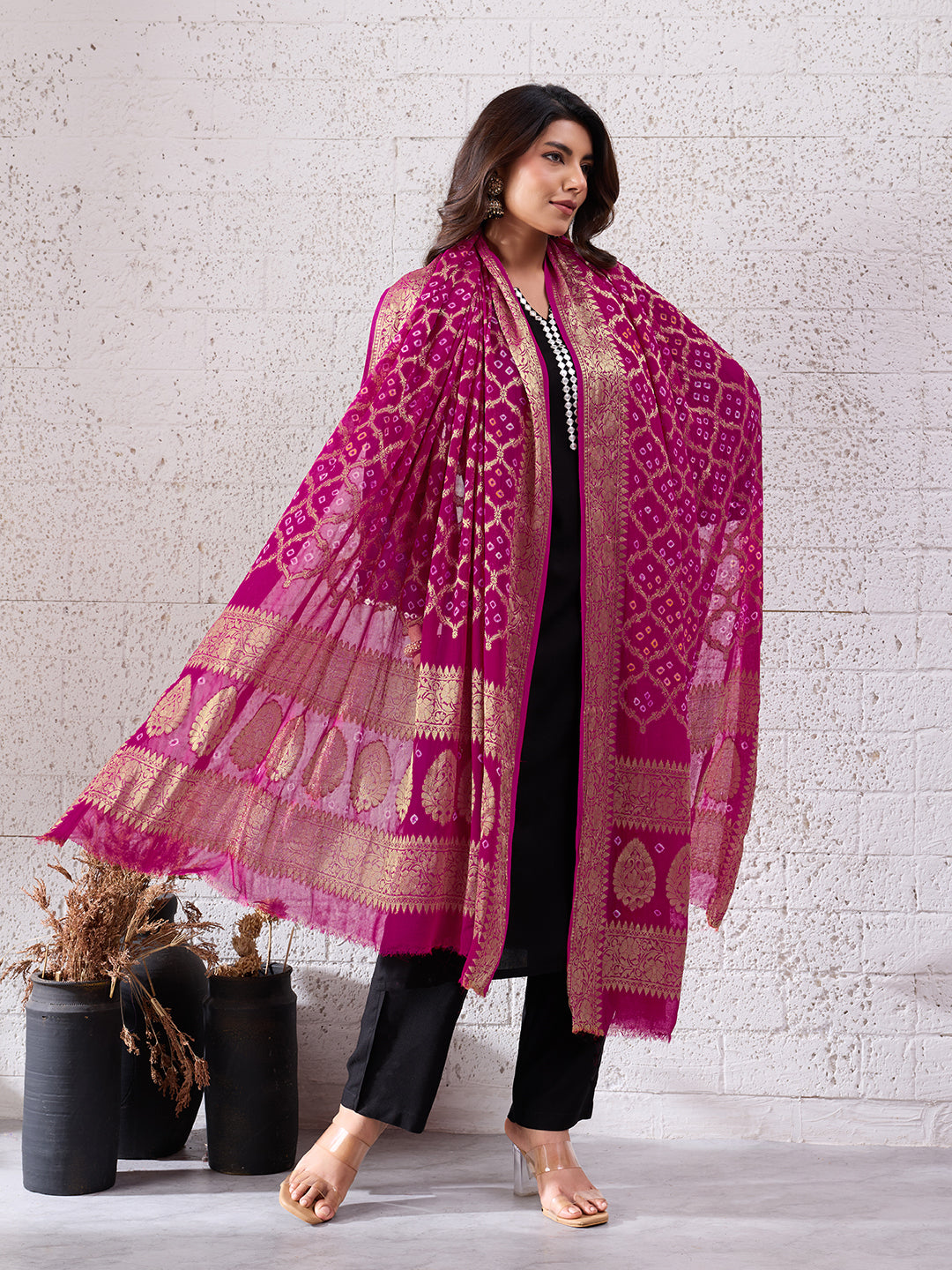 KcPc Pure Georgette Banarasi Bandhani Dupatta Rani