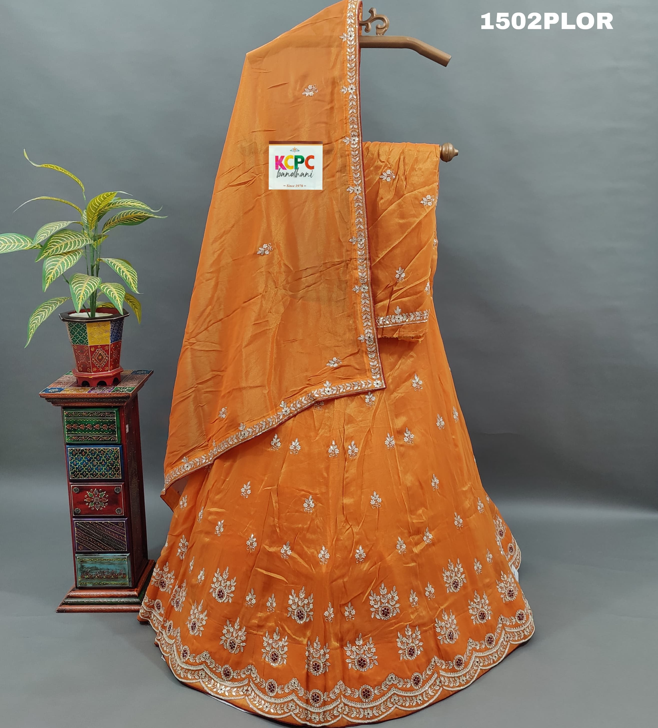 KcPc New Pure H O silkCutdana gotapatti Work LehengaMAD