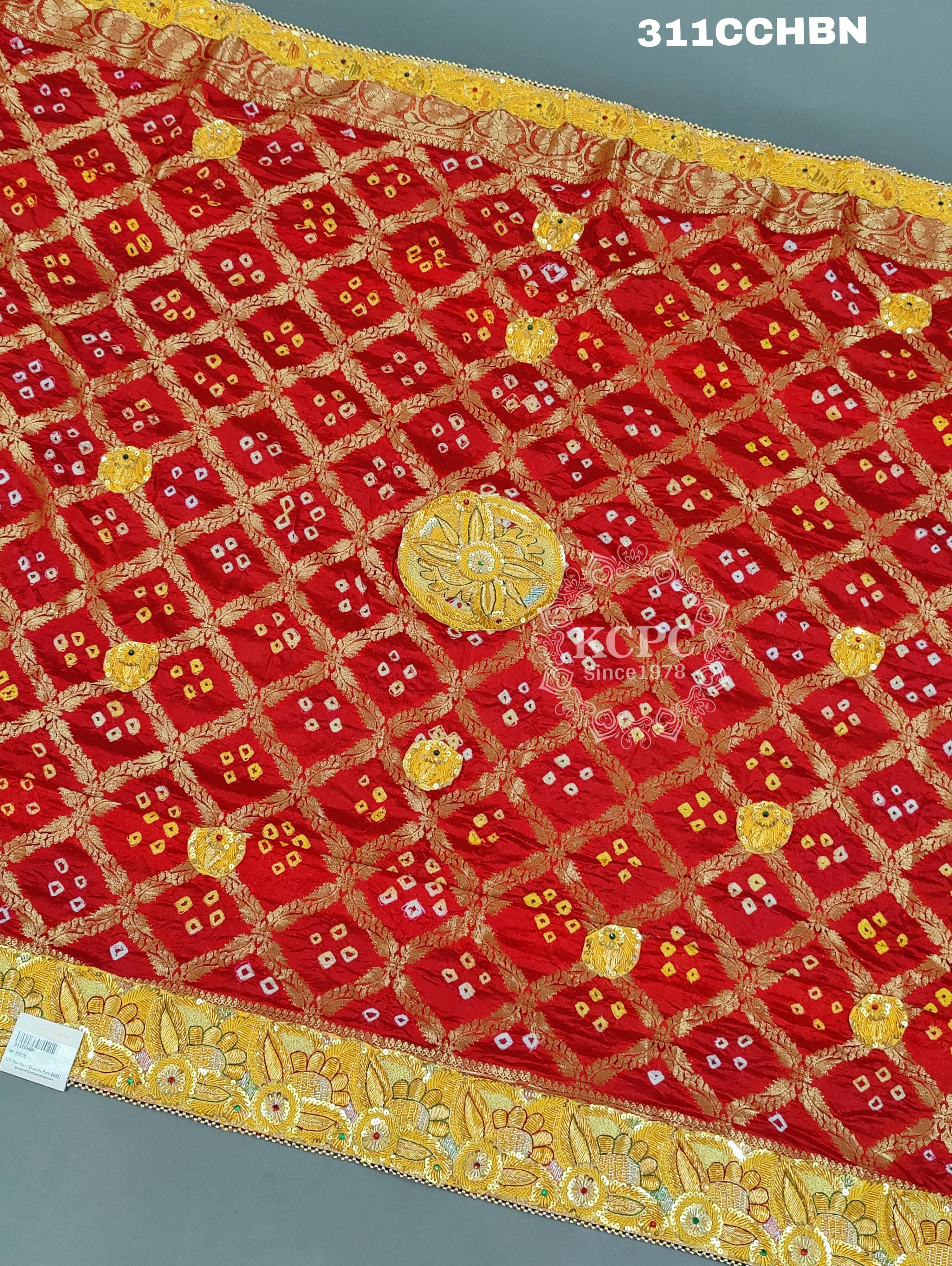 KcPc Marwadi Chunri Art Silk Bel Buti Heavy Odhna