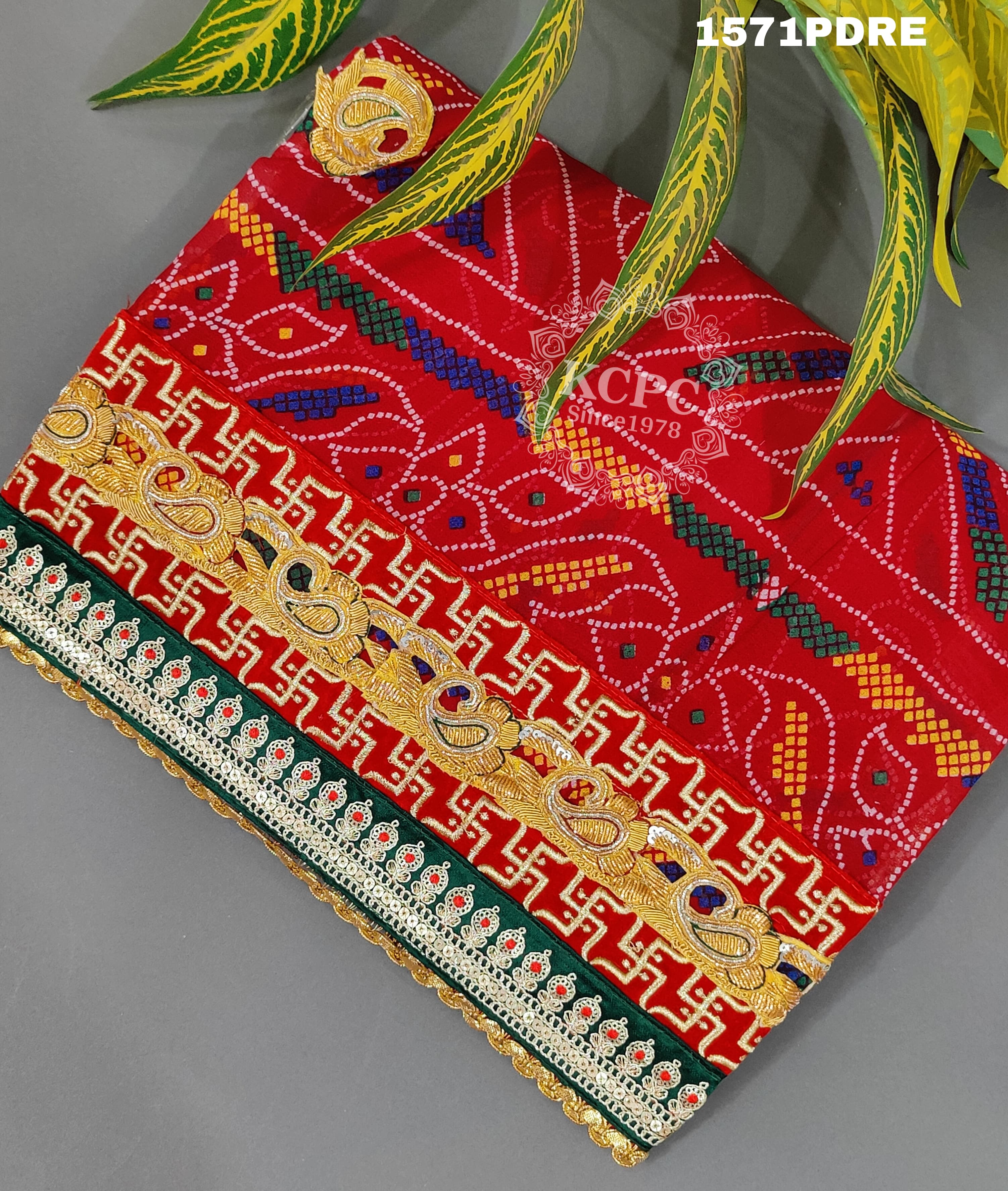 KcPc Marwadi Pure Georgette Bel Buti with swastik border Heavy Dupatta