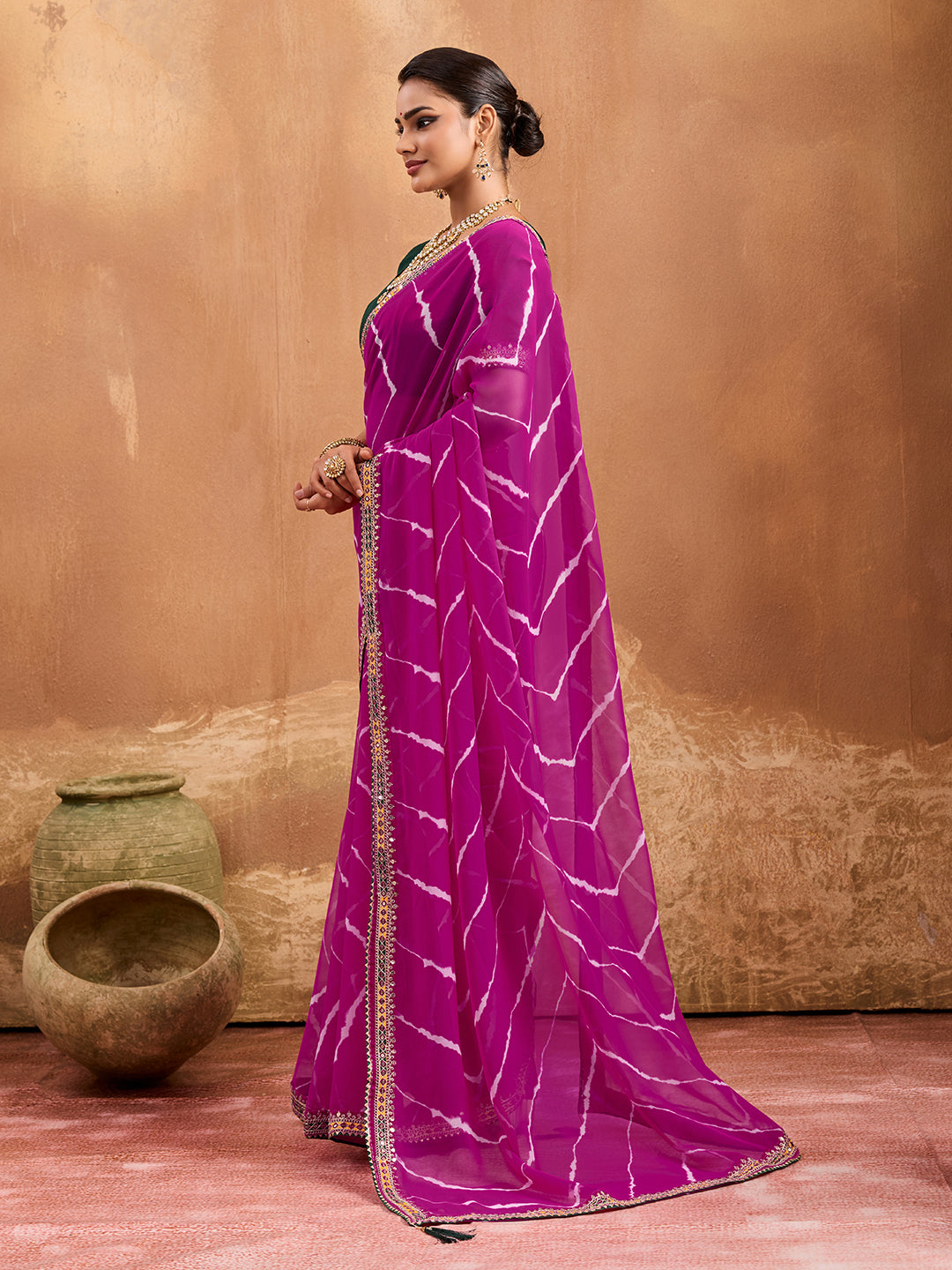 Leheriya style saree in pink colour 