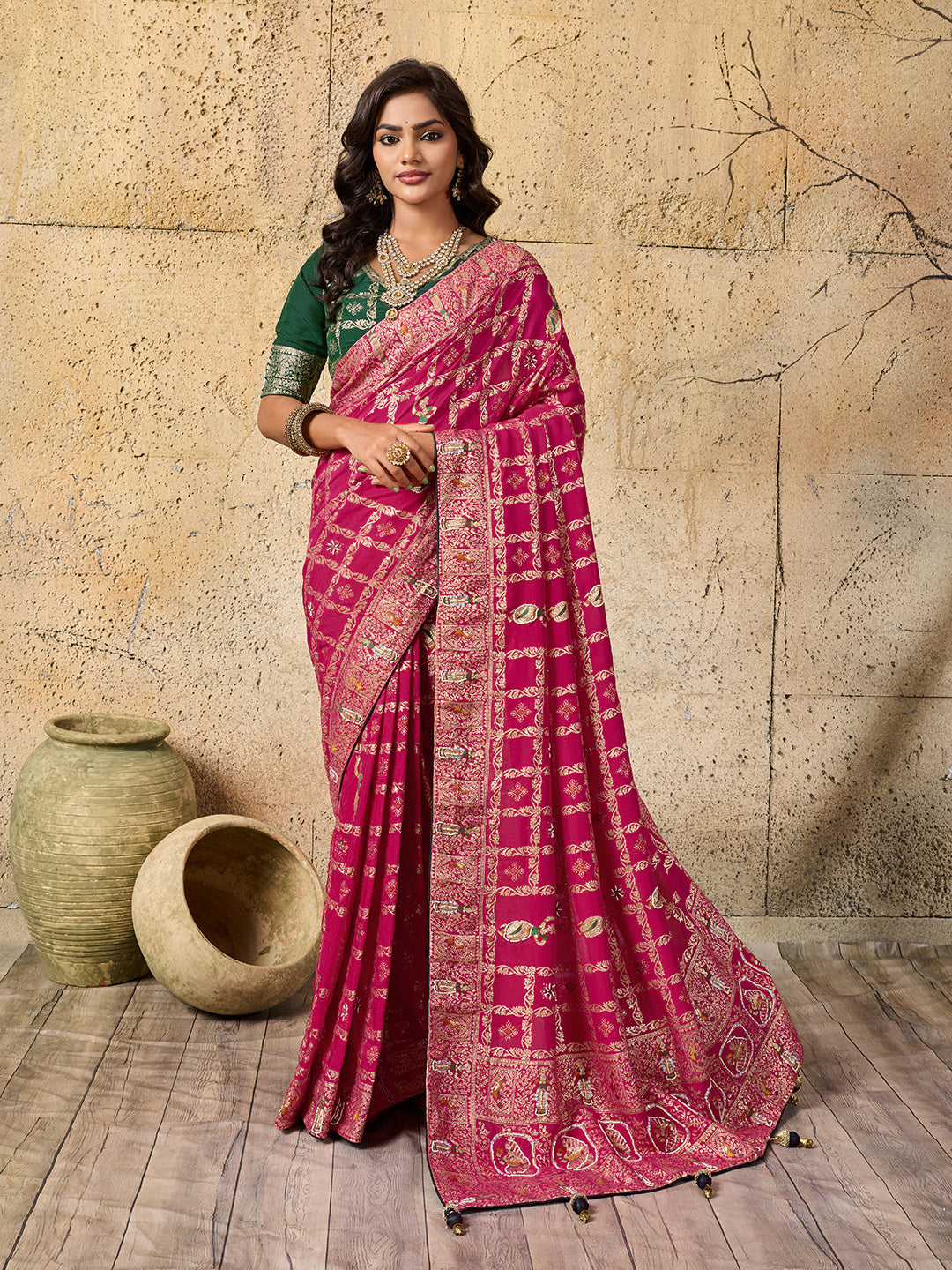 Gharchola saree with Catdana jardozi work