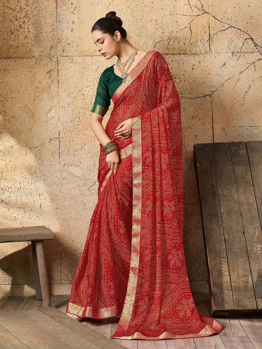 chiffon saree in bandhani style under 500