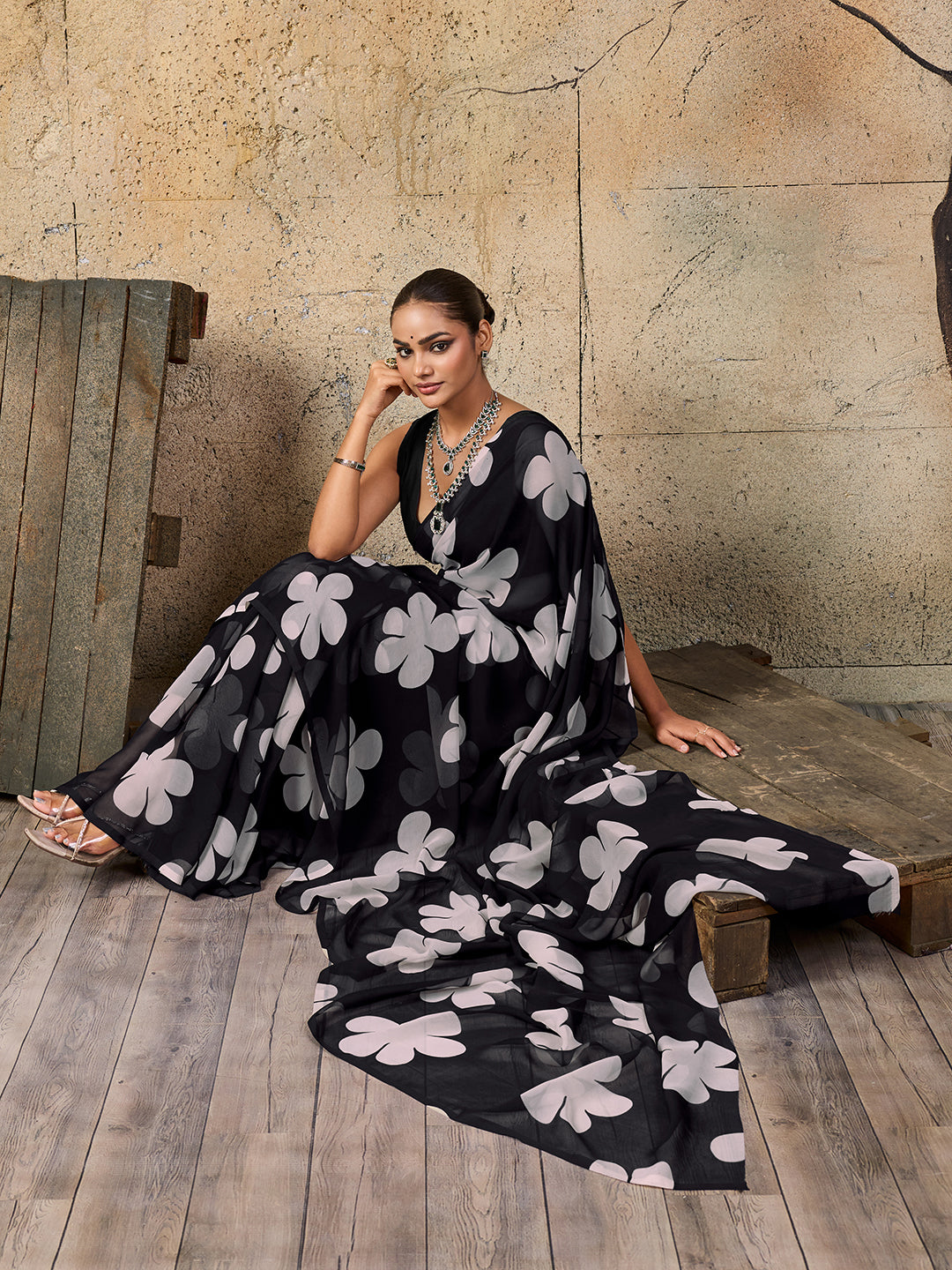 KcPc New Beautiful Pure Georgette Flower Printed Style Saree SUN
