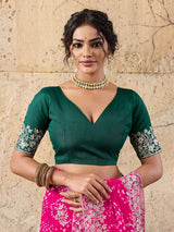 Buy Bandhani Saree With Elegant Peturn Work