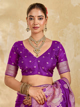 KcPc Beautiful New Munga Silk Banarsi Zari Weaving With Havey Pallu SareeDC
