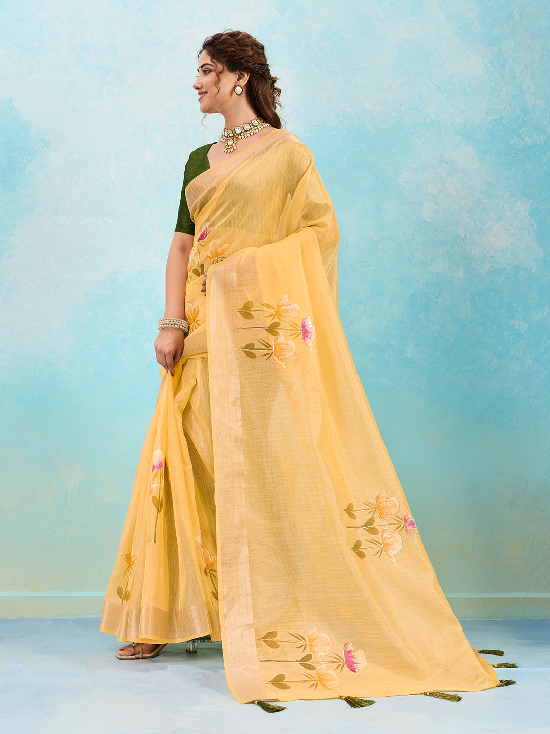 Buy Printed Saree Wih Casual Wear