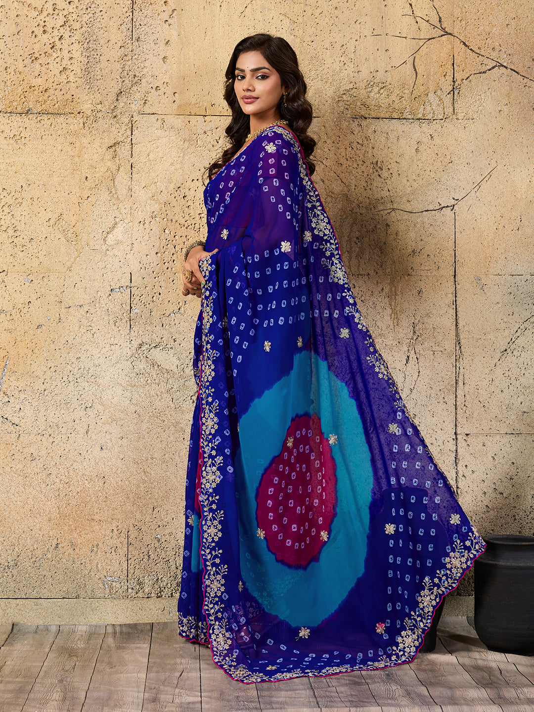 Buy Bandhani Saree With Festive Wear Kcpc Image 