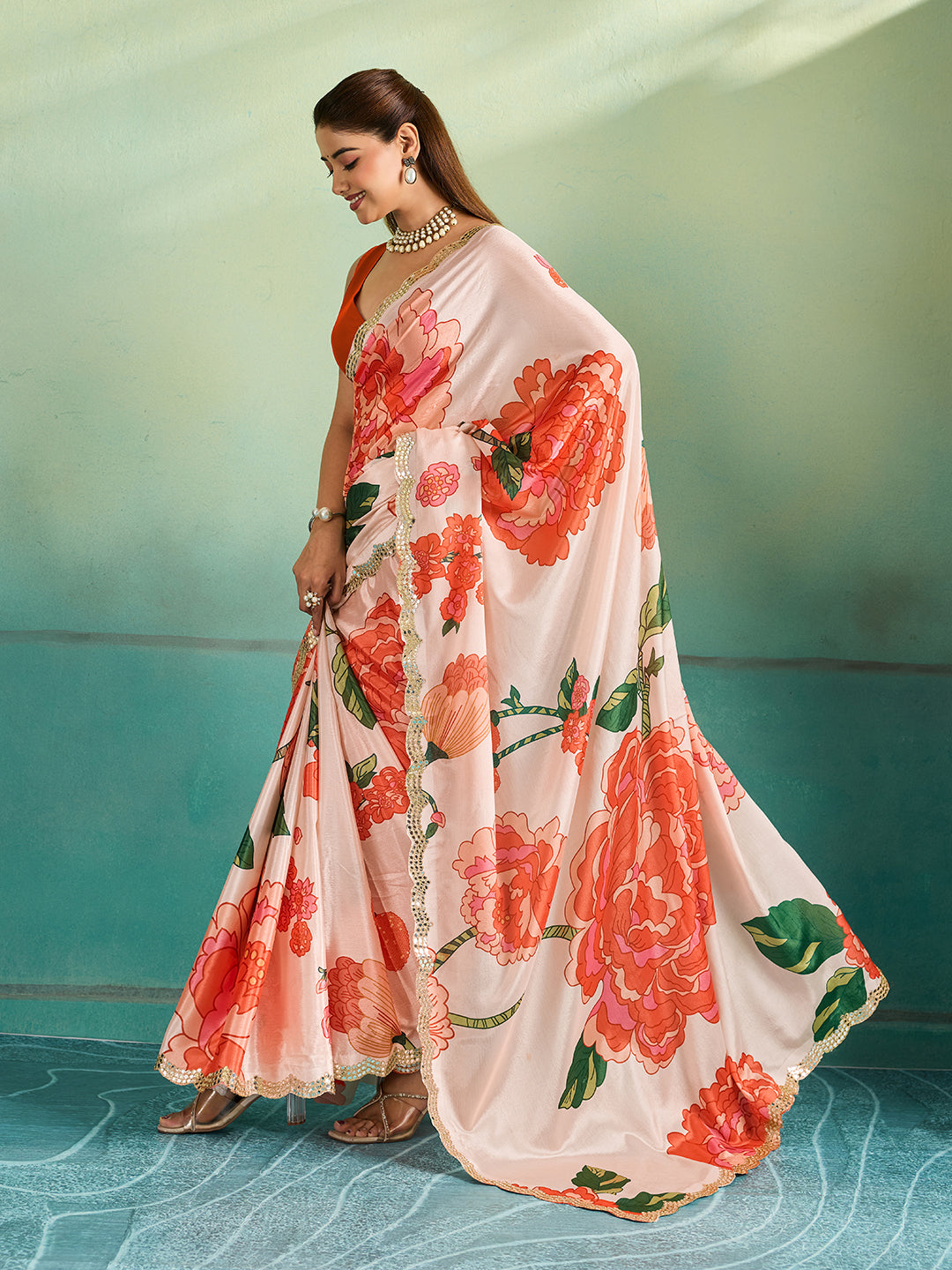 Gotapatti Cutwork Border Sarees in off white colour