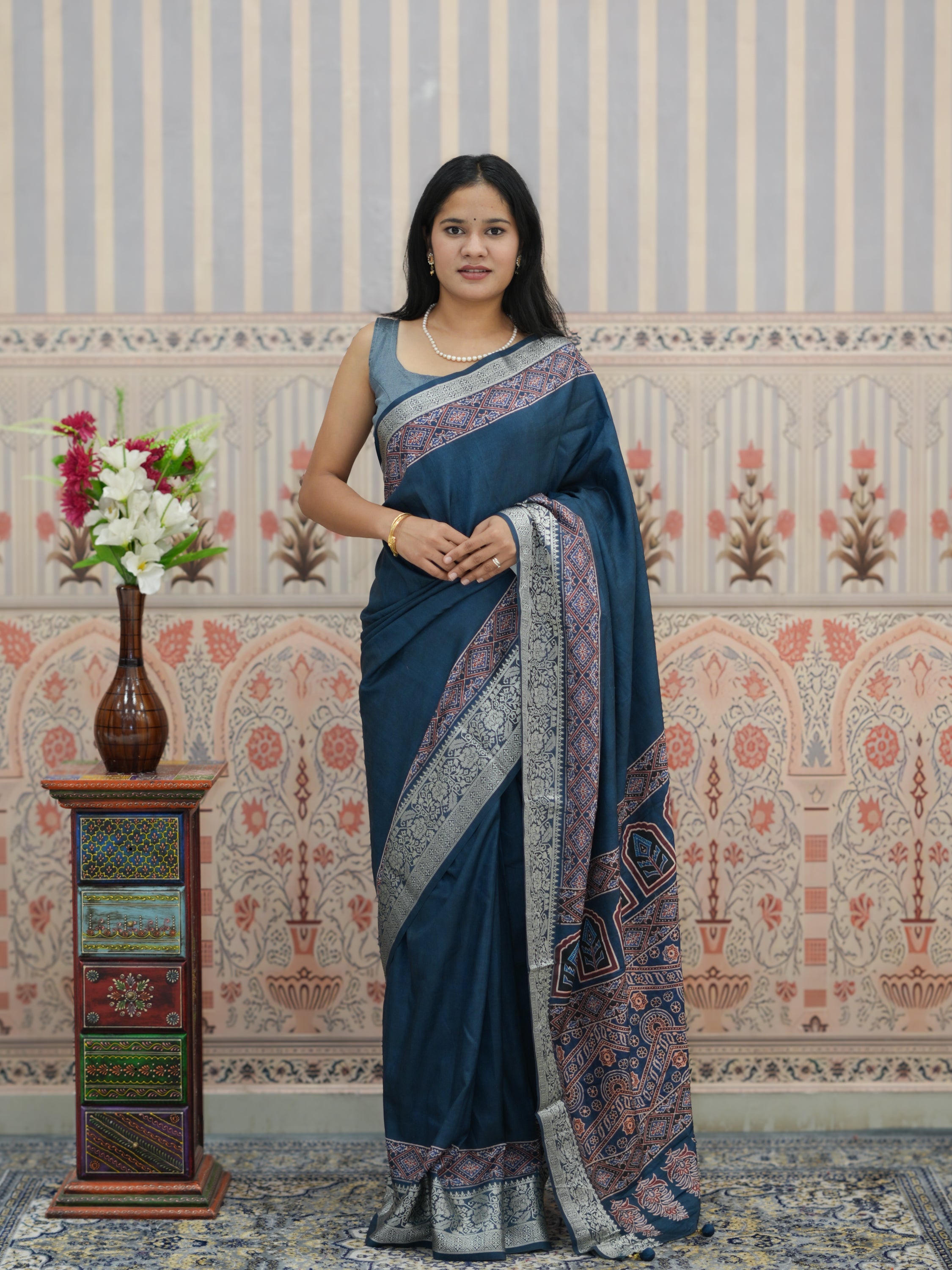 Buy Banarasi Saree With Wedding Wear Kcpc