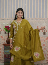 KcPc Stylish Indo-Western Lehenga in HO Silk with Designer Look MEG