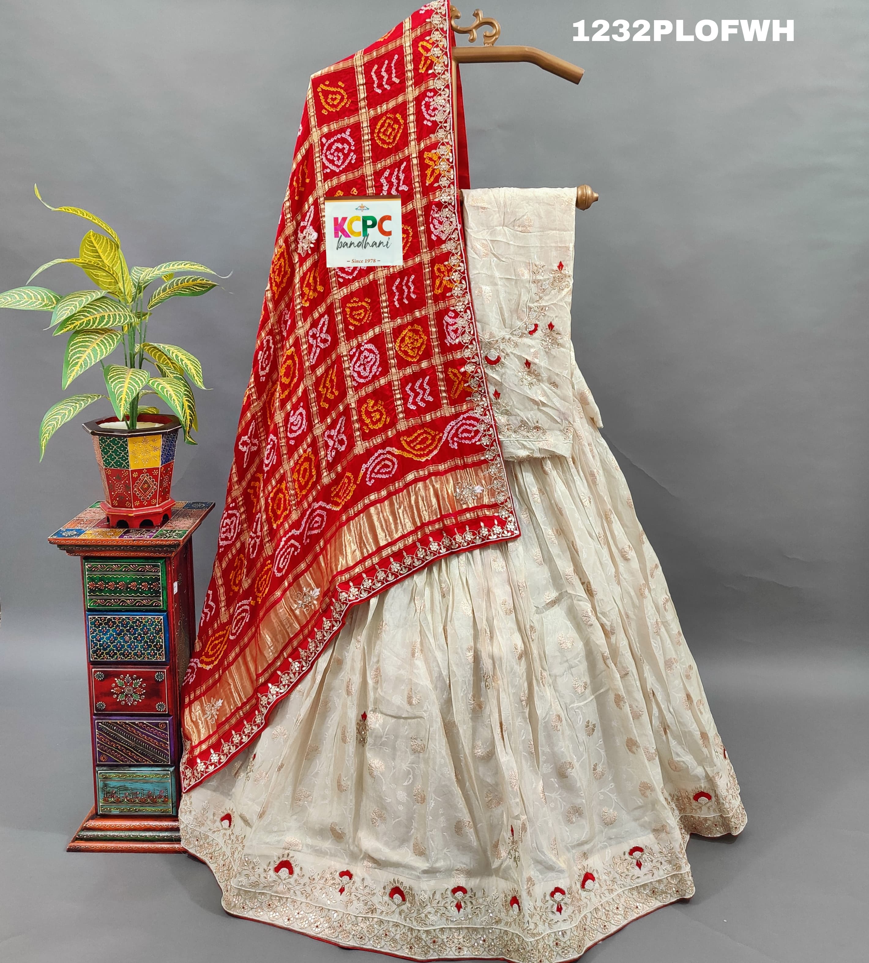 KcPc Pure Chinon Silk with Gaji Silk Dupatta Cutdana GotapattiLehenga MAD