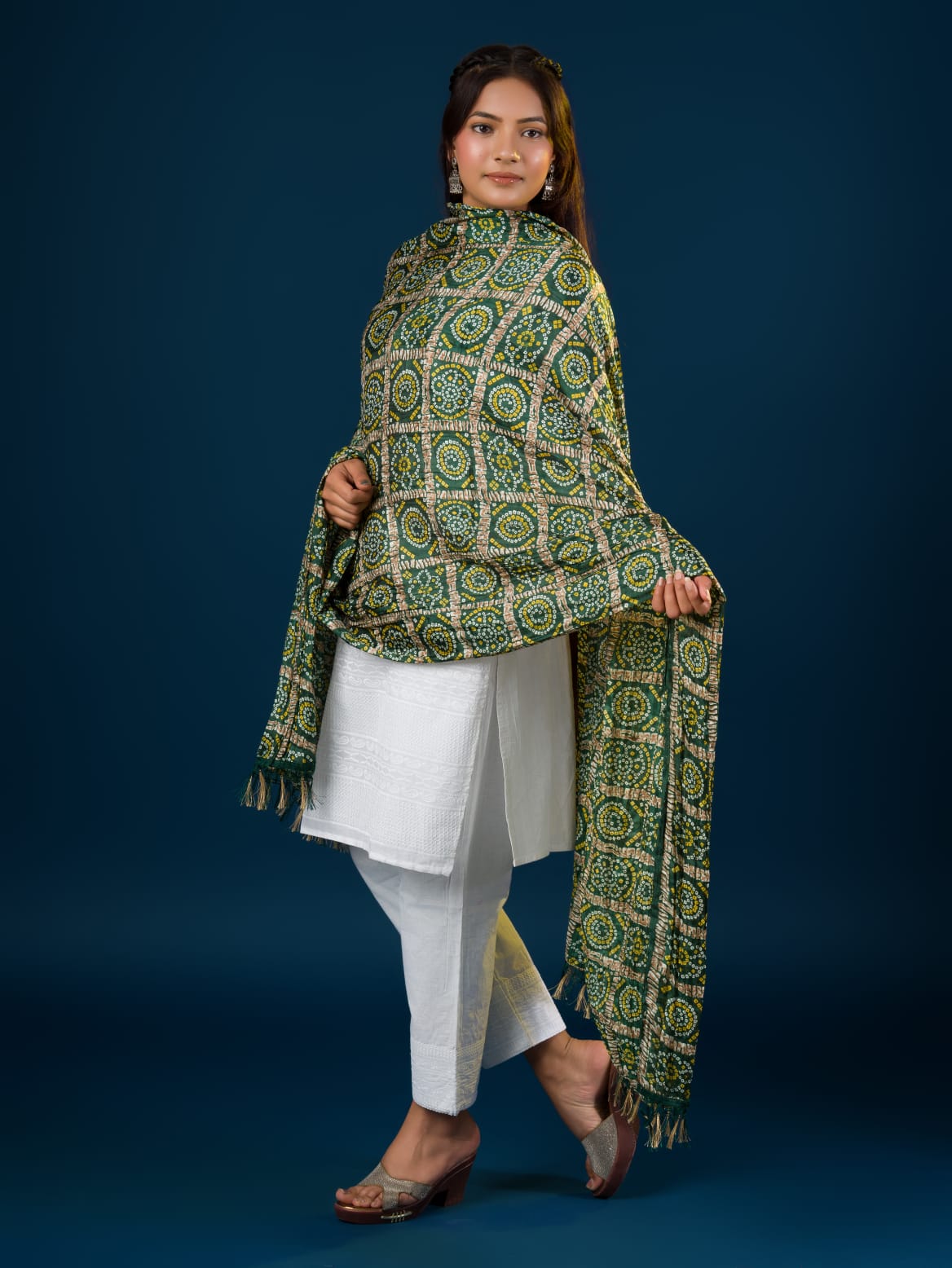 KcPc New One Bandhej Chinon Silk DupattaRAY