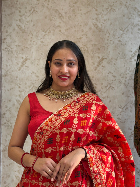 Buy Dola Silk Banarasi Meenakari Lehenga chunni Set Kcpc