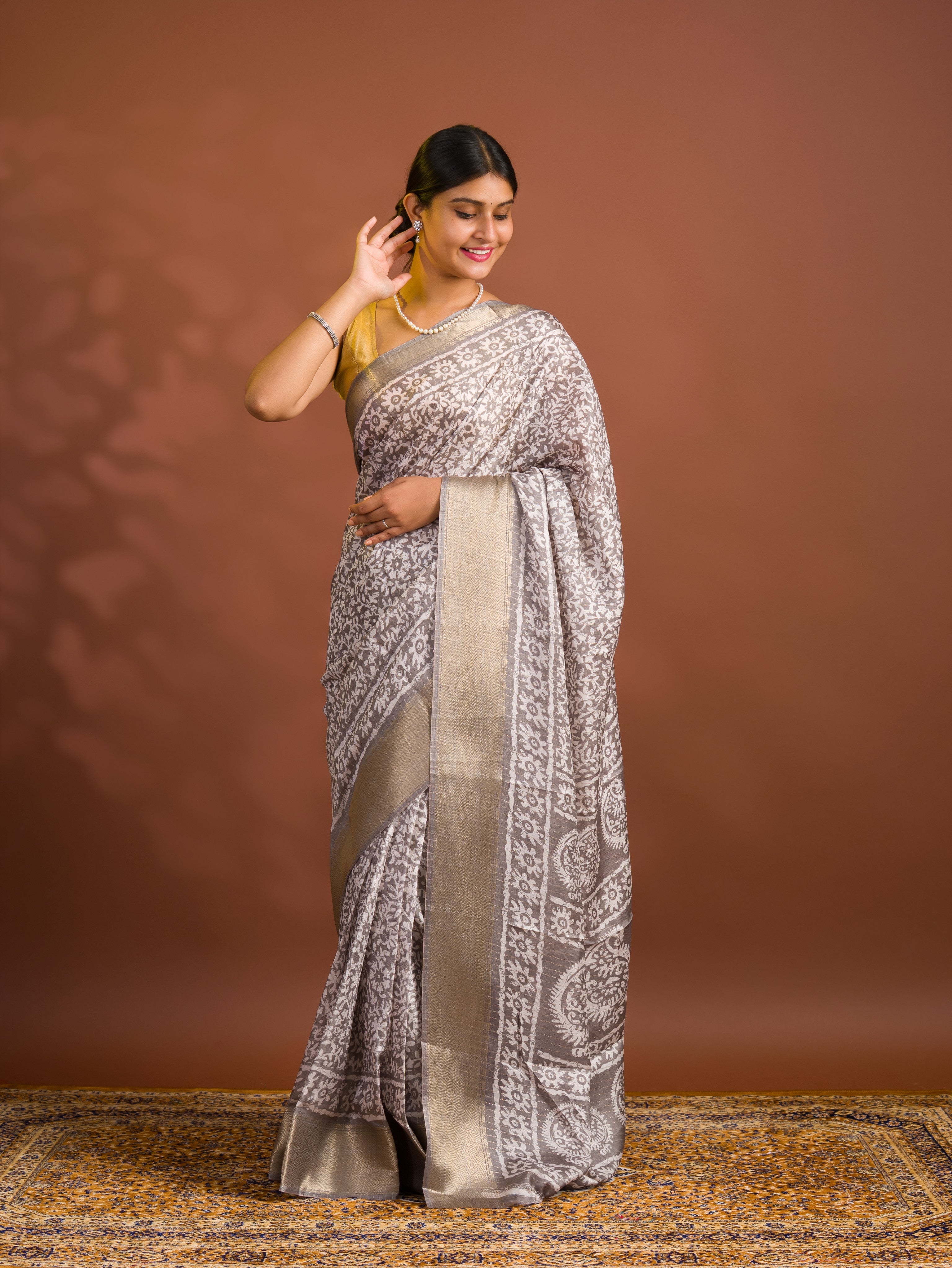 By Printed Style With Zari border