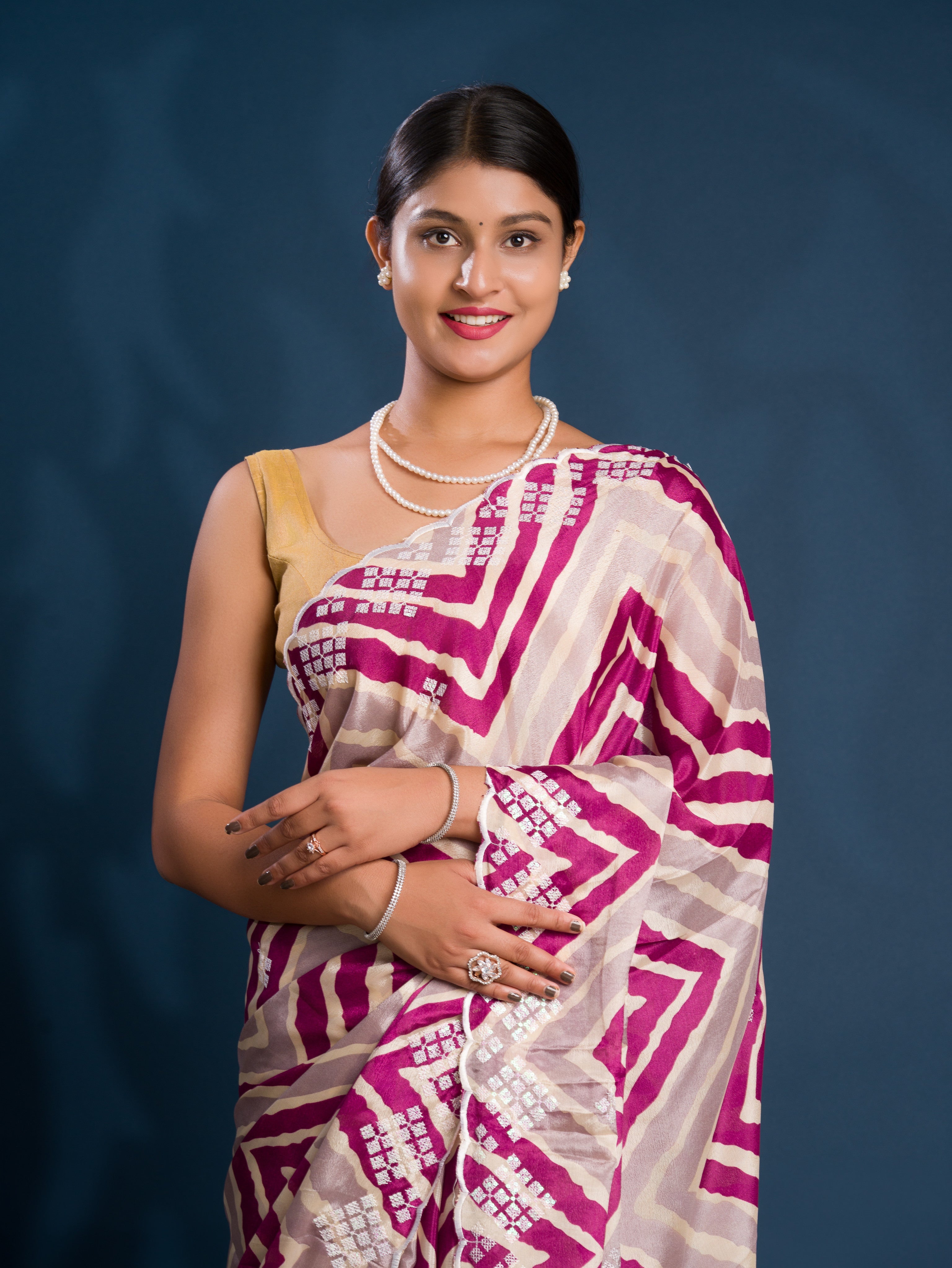 By Zig zag Style With Kashida Tari Work Saree
