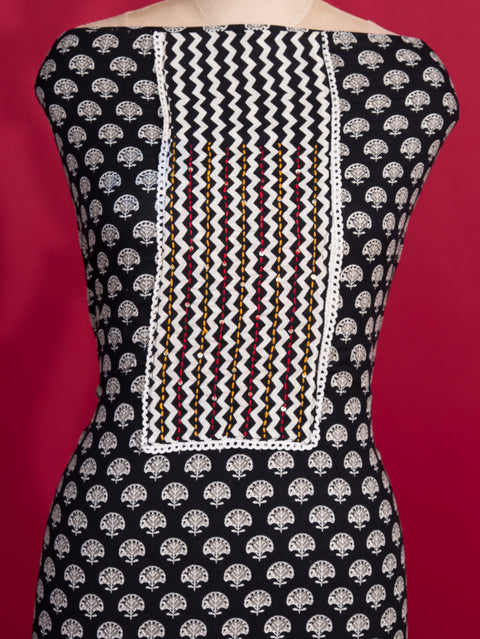 KcPc New Beautiful Cotton Batik Print style With Causal Wear Suit SJB
