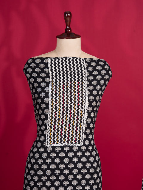 KcPc New Beautiful Cotton Batik Print style With Causal Wear Suit SJB