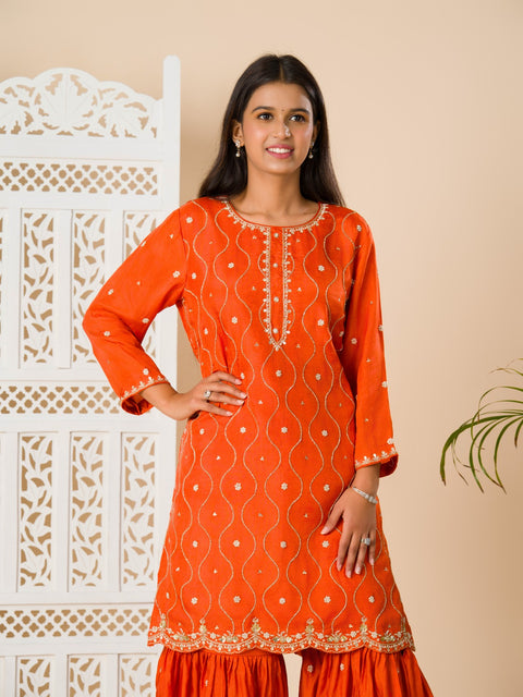 KcPc New Beautiful Crap Silk Bollywood  Cutdana work  indo western Dress MUL