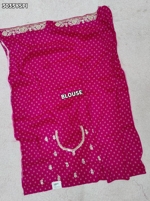 Pink saree with flora patterns and slik fabric 