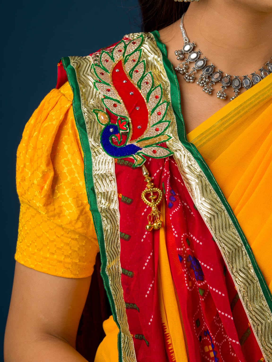 KcPc Exclusive Marwadi pila Pomcha Broach