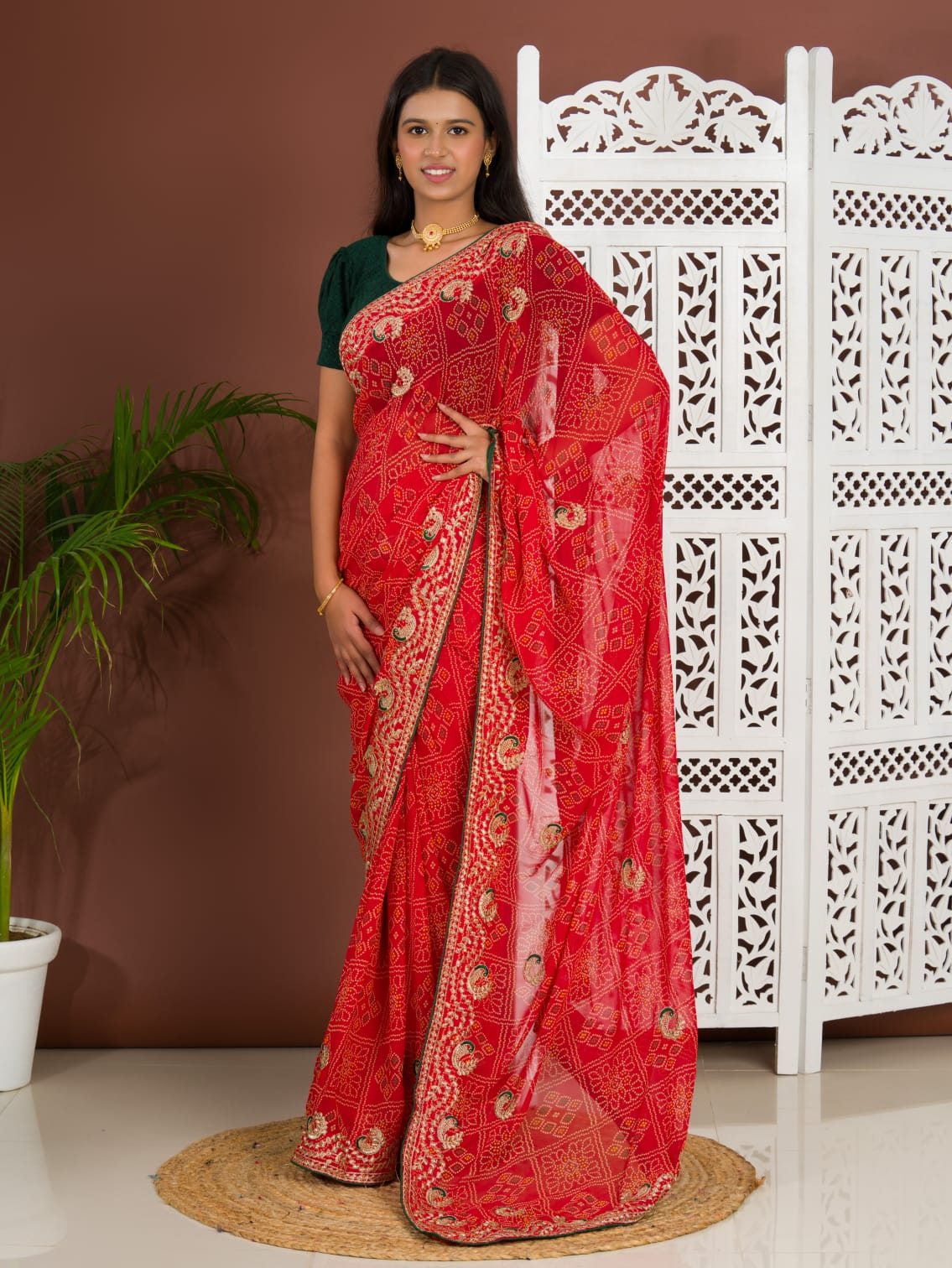Thread Zari work saree under 1000