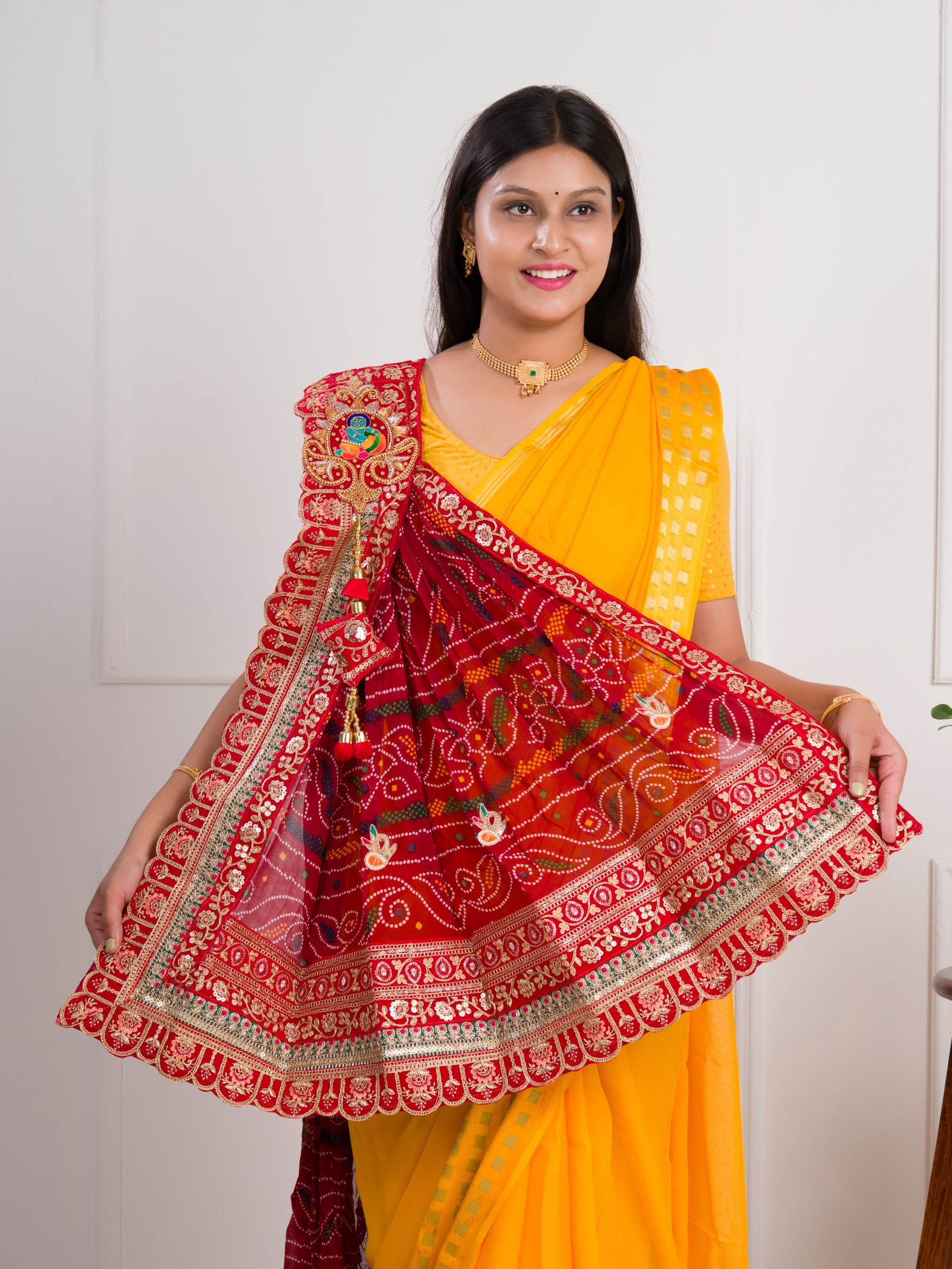 KcPc New Special Georgette Heavy border workMarwadi Broach chunri